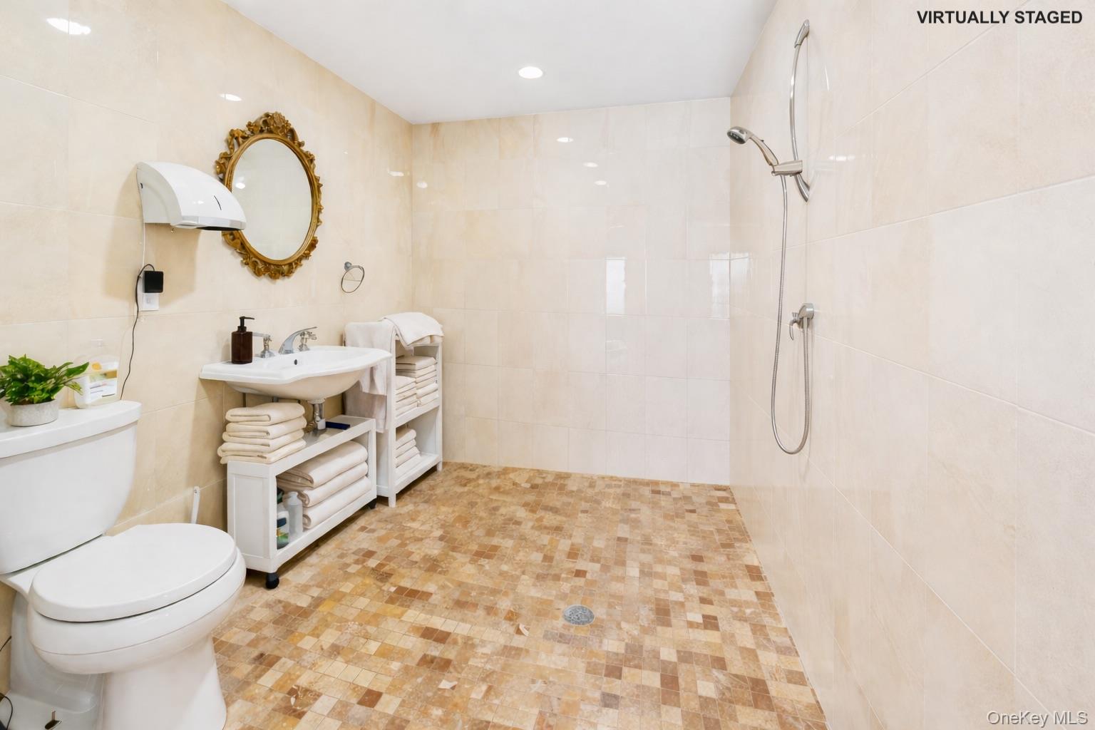 803 Michele Lane, Wantagh, NY 11793