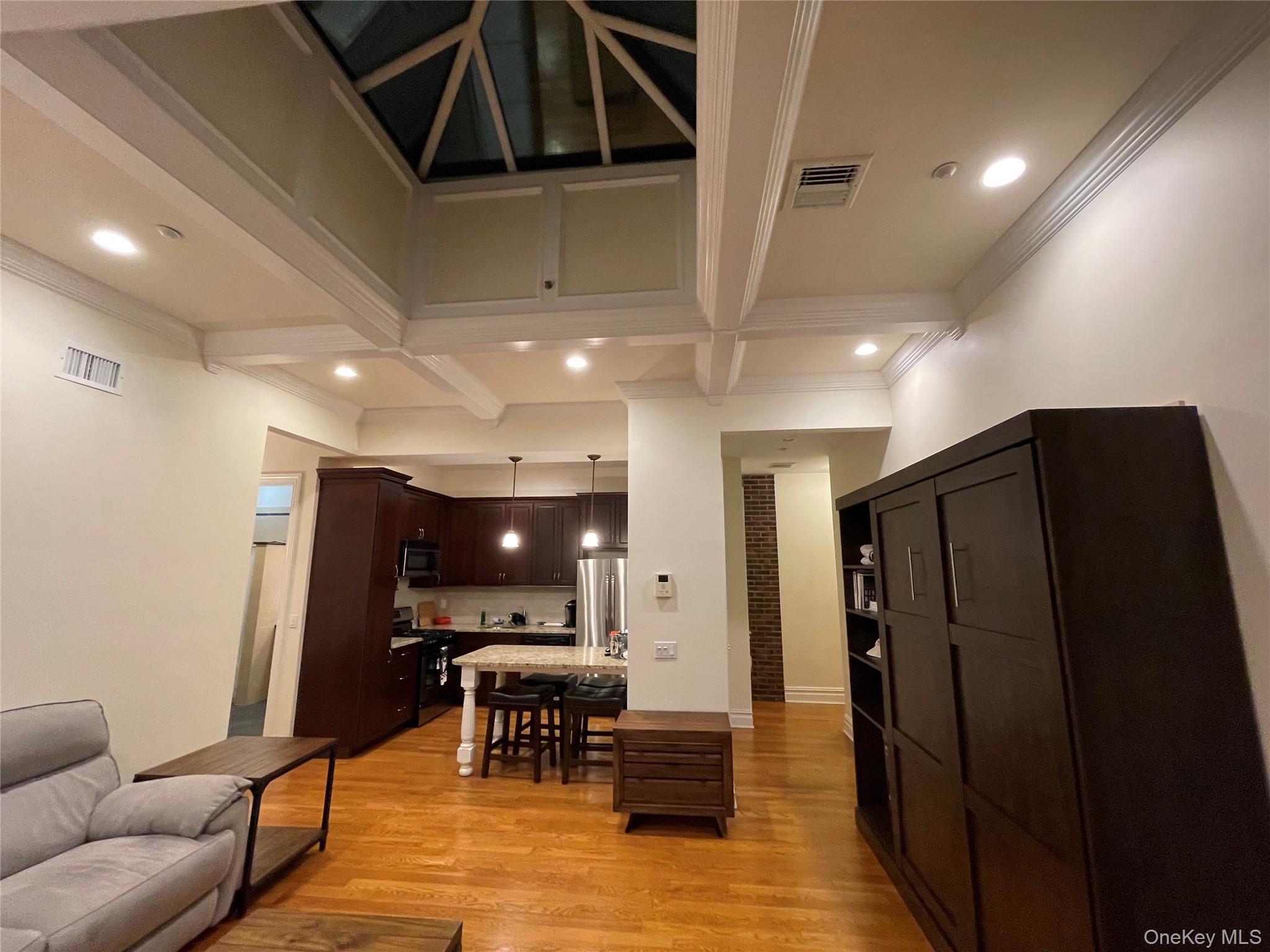 377 New York Avenue # C, Huntington, NY 11743