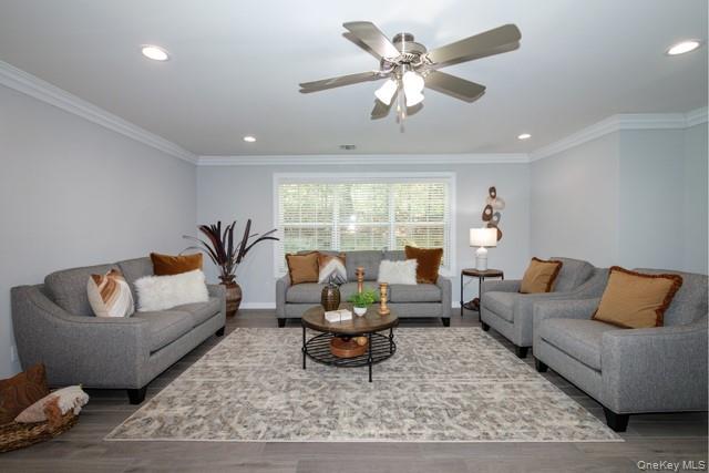 83 Village Green Drive # 83, Port Jefferson Station, NY 11776