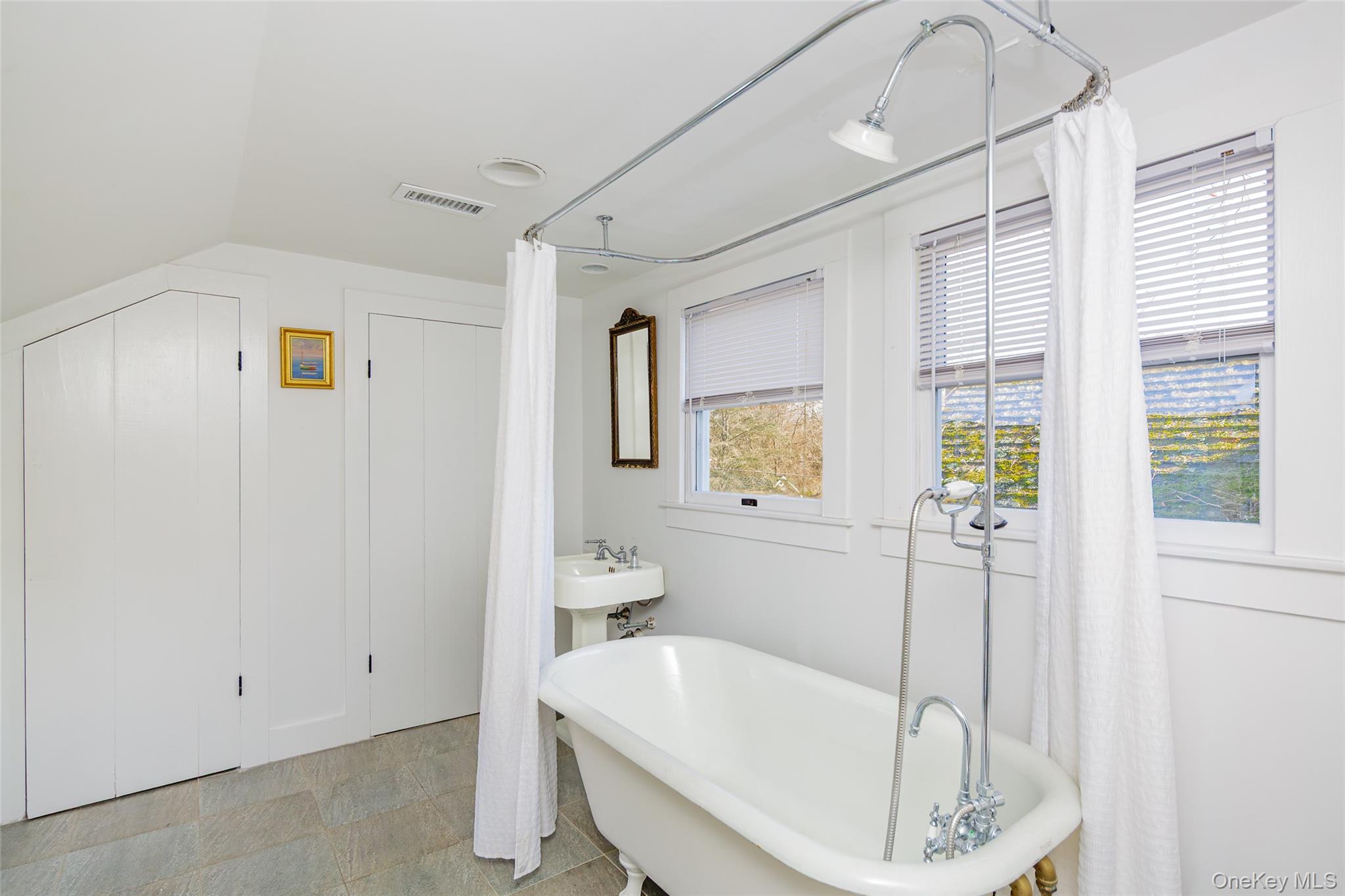 78 Mecox Road, Southampton, NY 11976