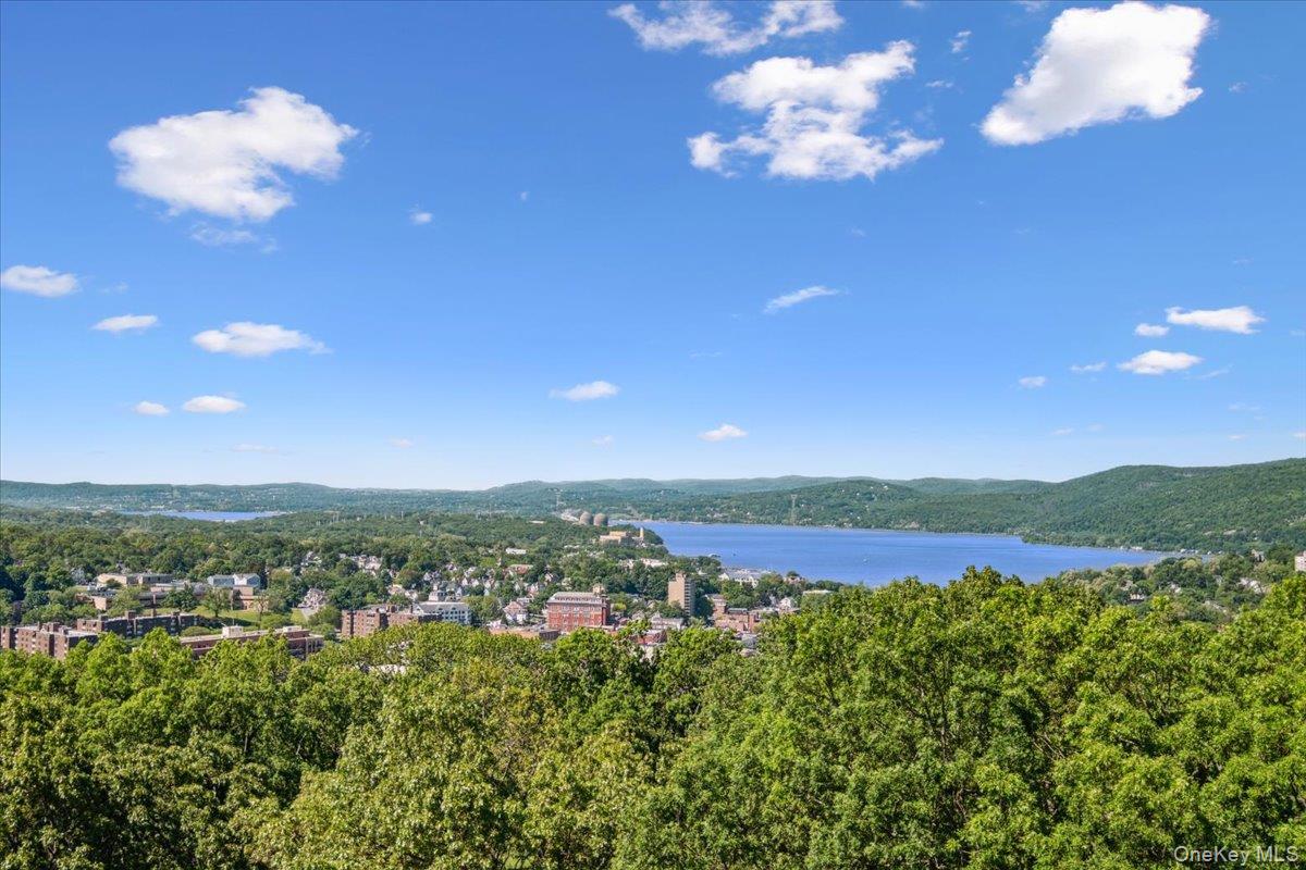 150 Overlook Avenue # 1S, Peekskill, NY 10566