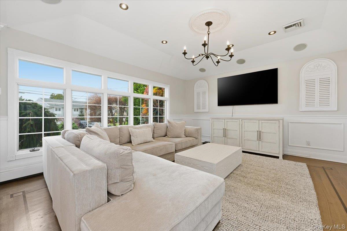 248 Bayview Avenue, Massapequa, NY 11758