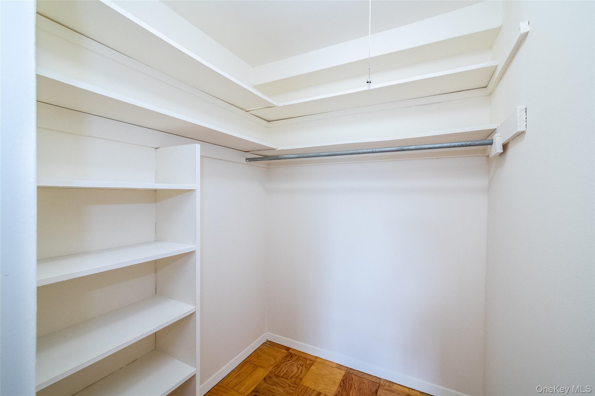 White Plains, NY 10604