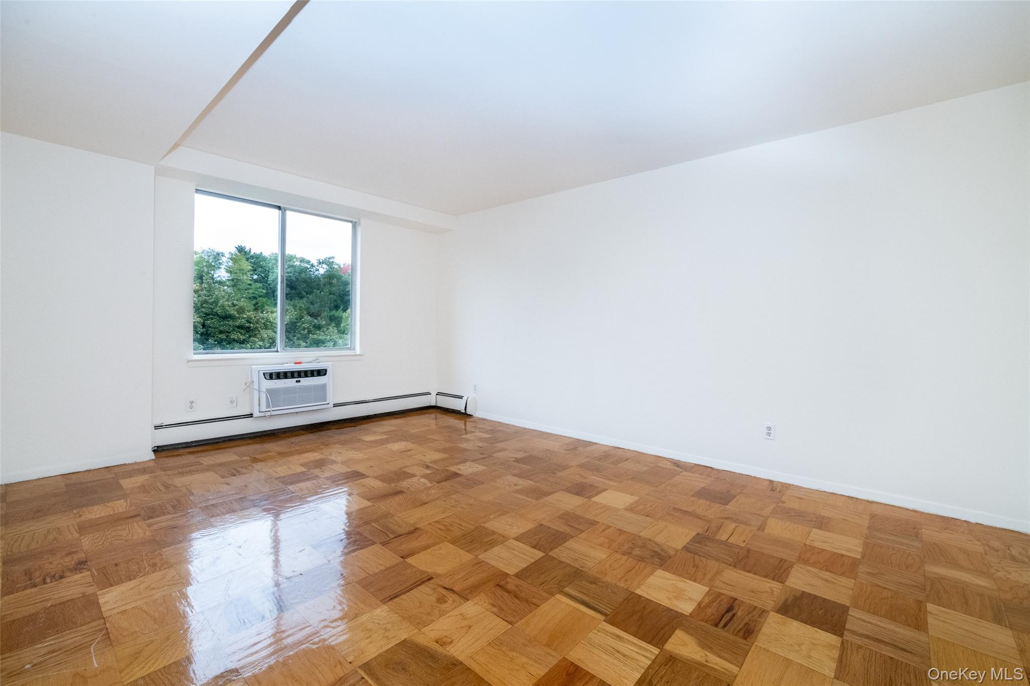 White Plains, NY 10604