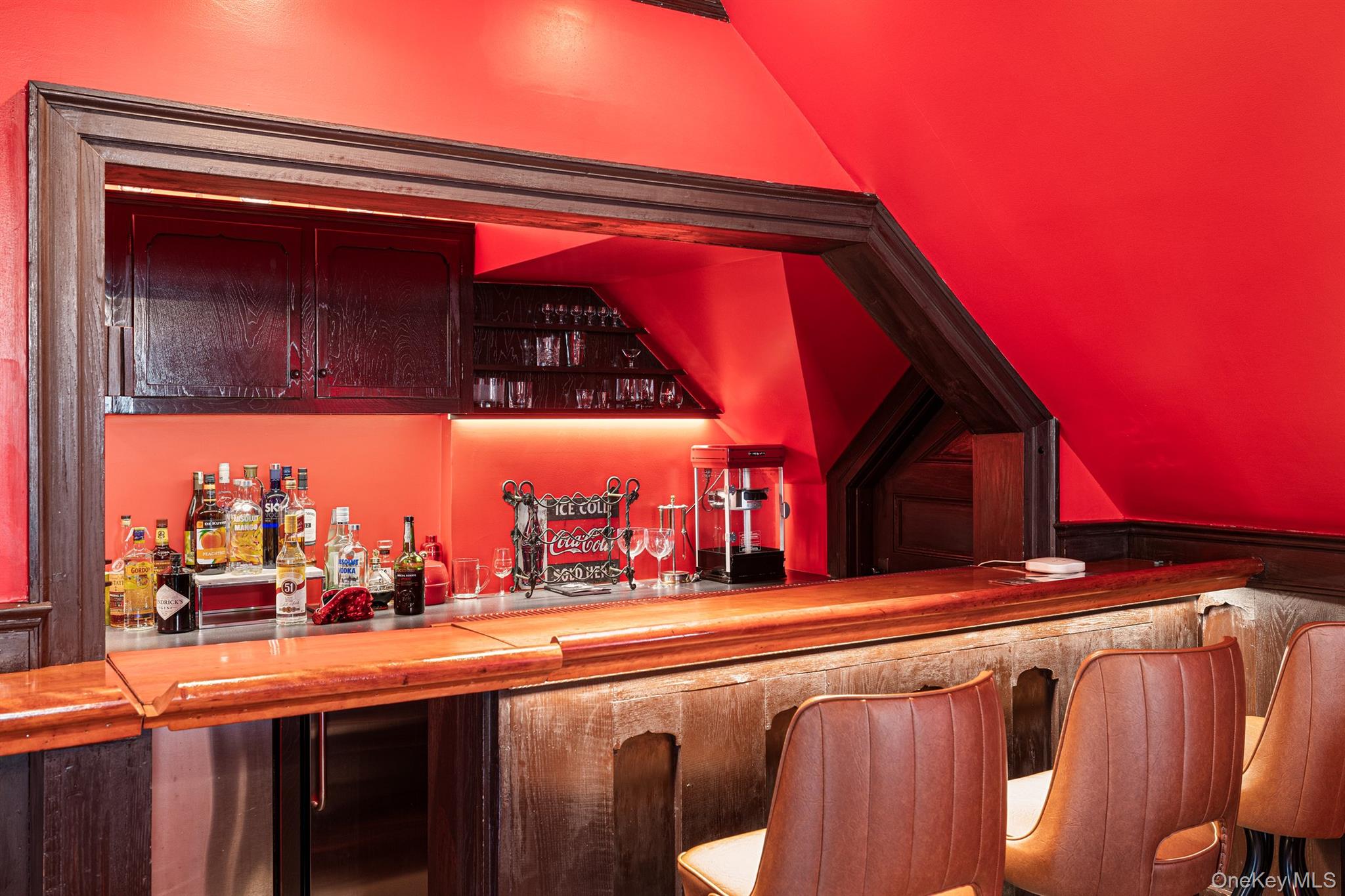 94 Quogue Street, Quogue, NY 11959