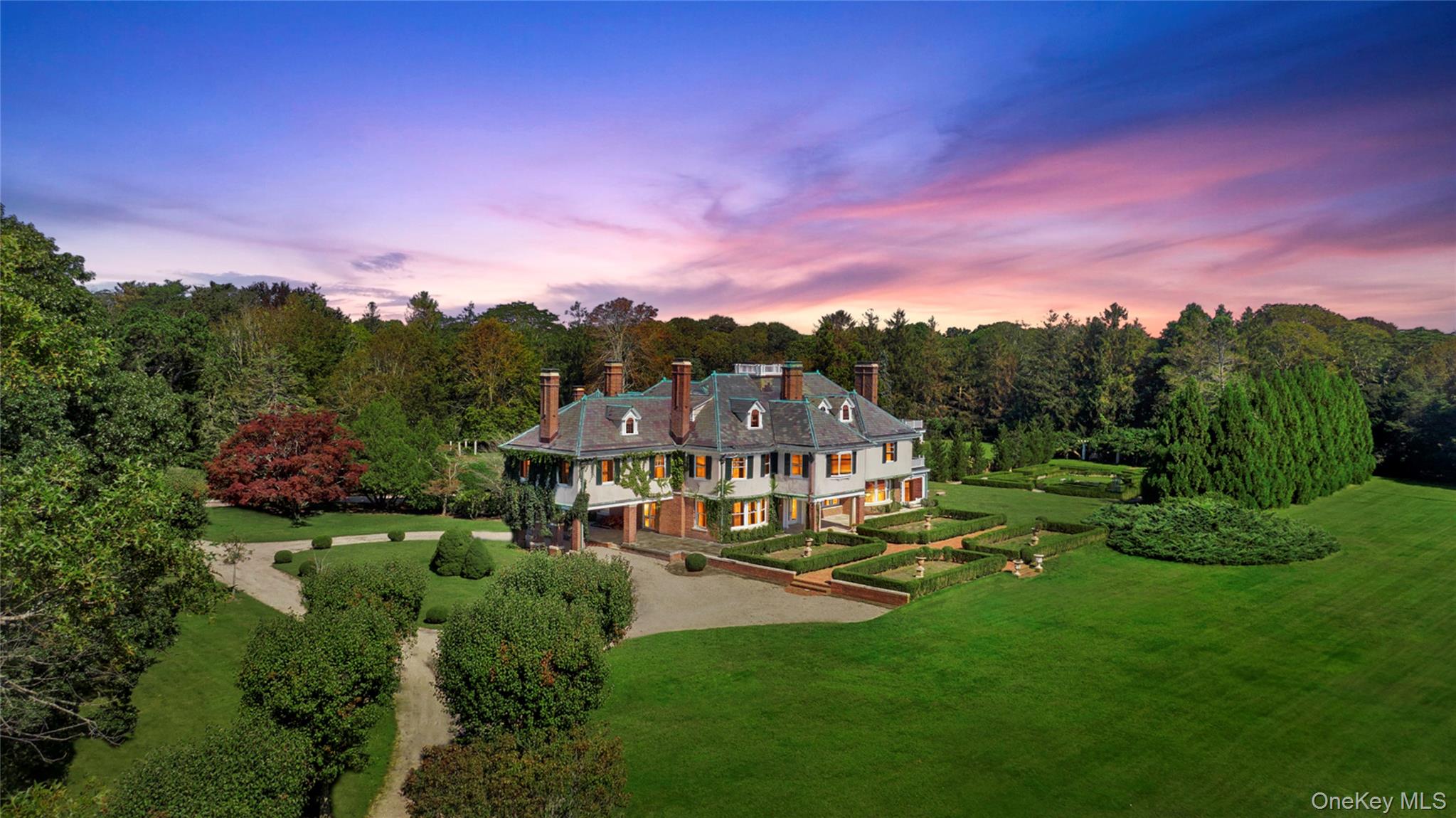 94 Quogue Street, Quogue, NY 11959