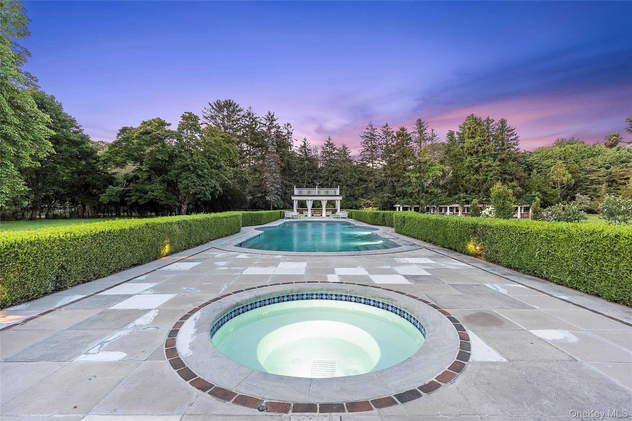 94 Quogue Street, Quogue, NY 11959