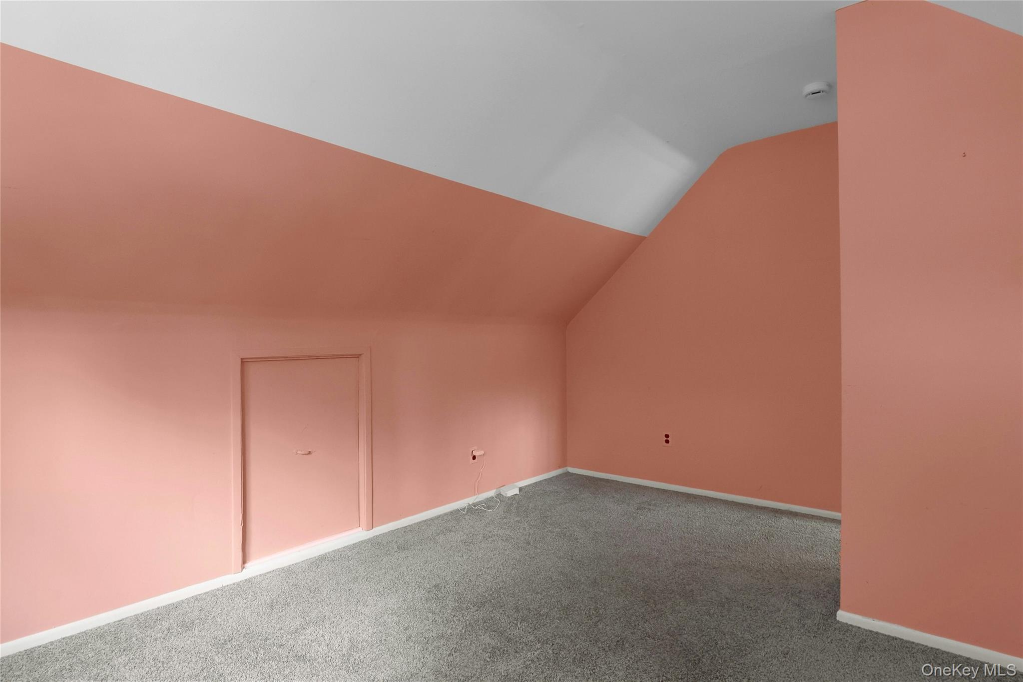 8 Windmill Lane, New City, NY 10956