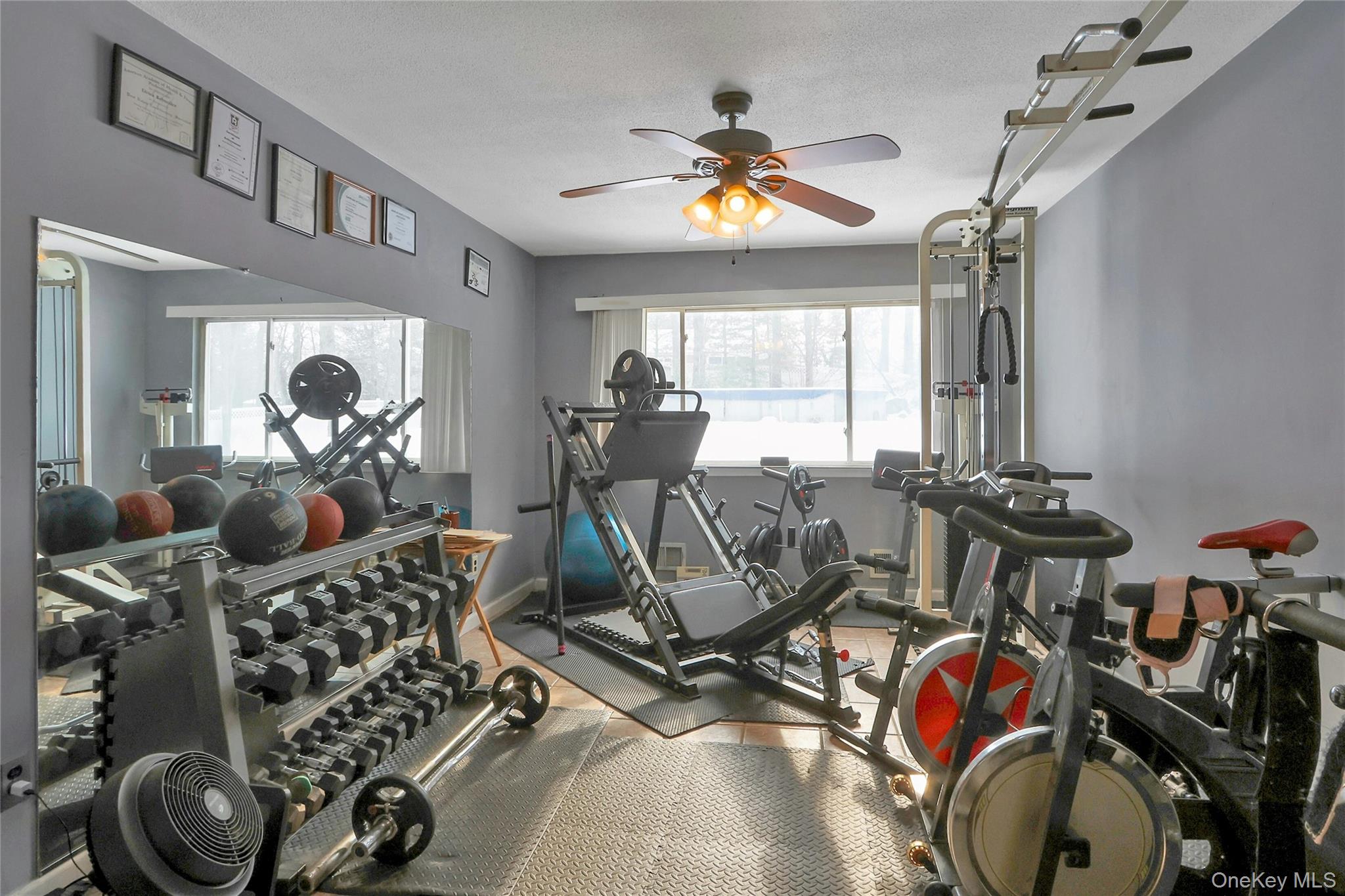 8 Windmill Lane, New City, NY 10956