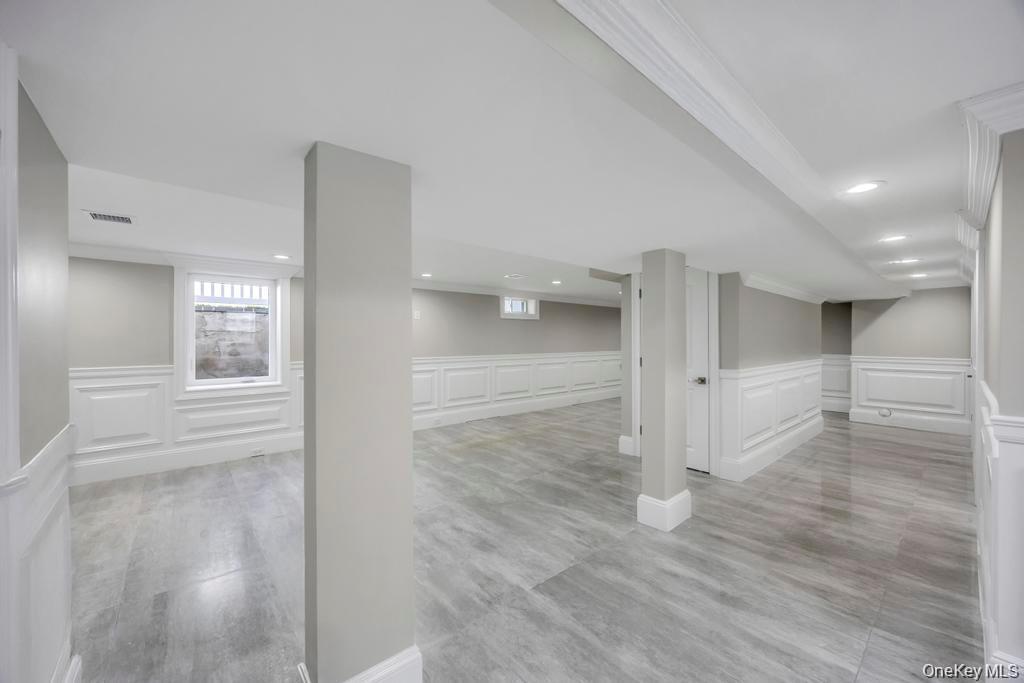 41 Perry Street, Hempstead, NY 11550