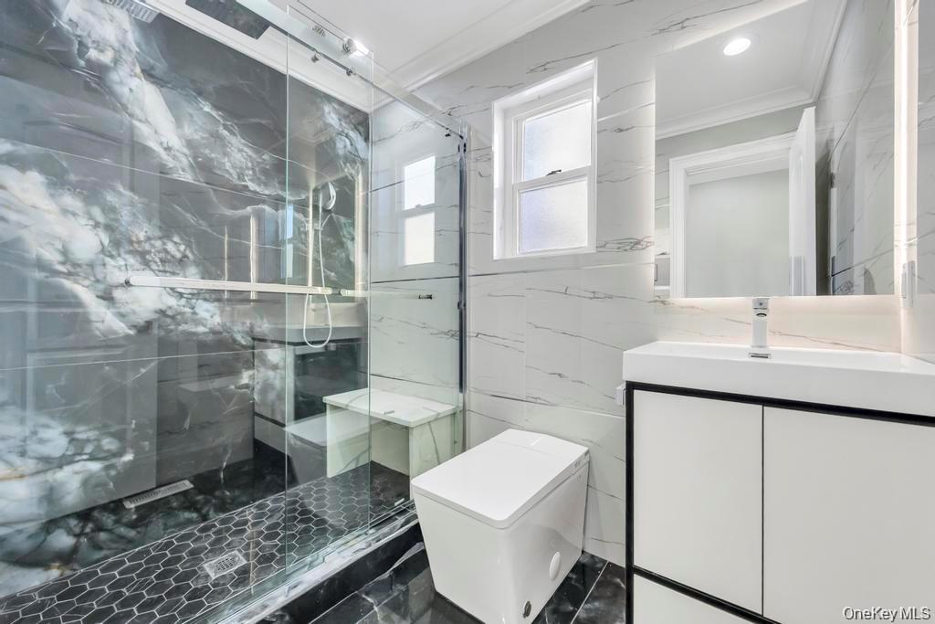 41 Perry Street, Hempstead, NY 11550