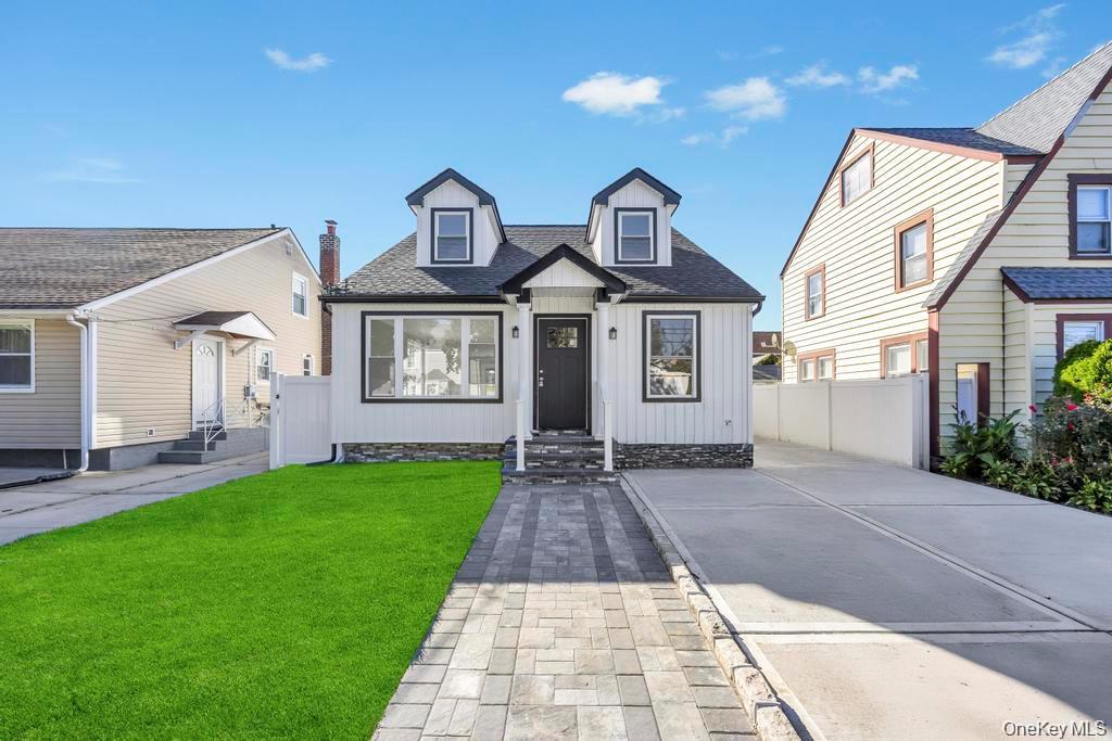 41 Perry Street, Hempstead, NY 11550