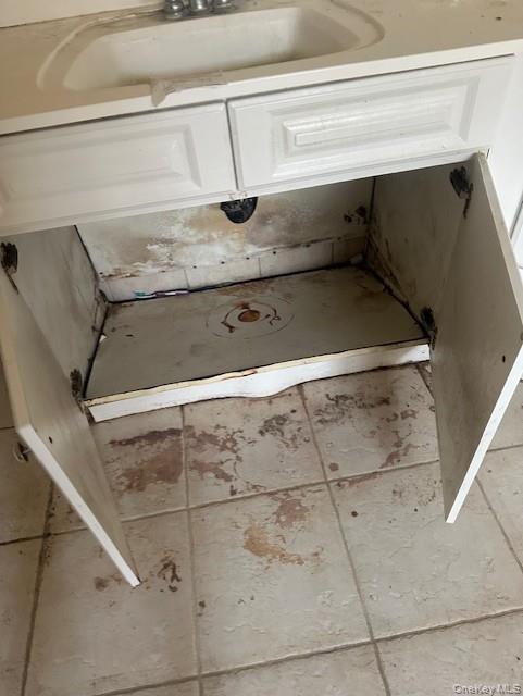 5 Lea Court, Pomona, NY 10970