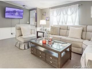 128 Brittany Terrace # 128, New Windsor, NY 12575