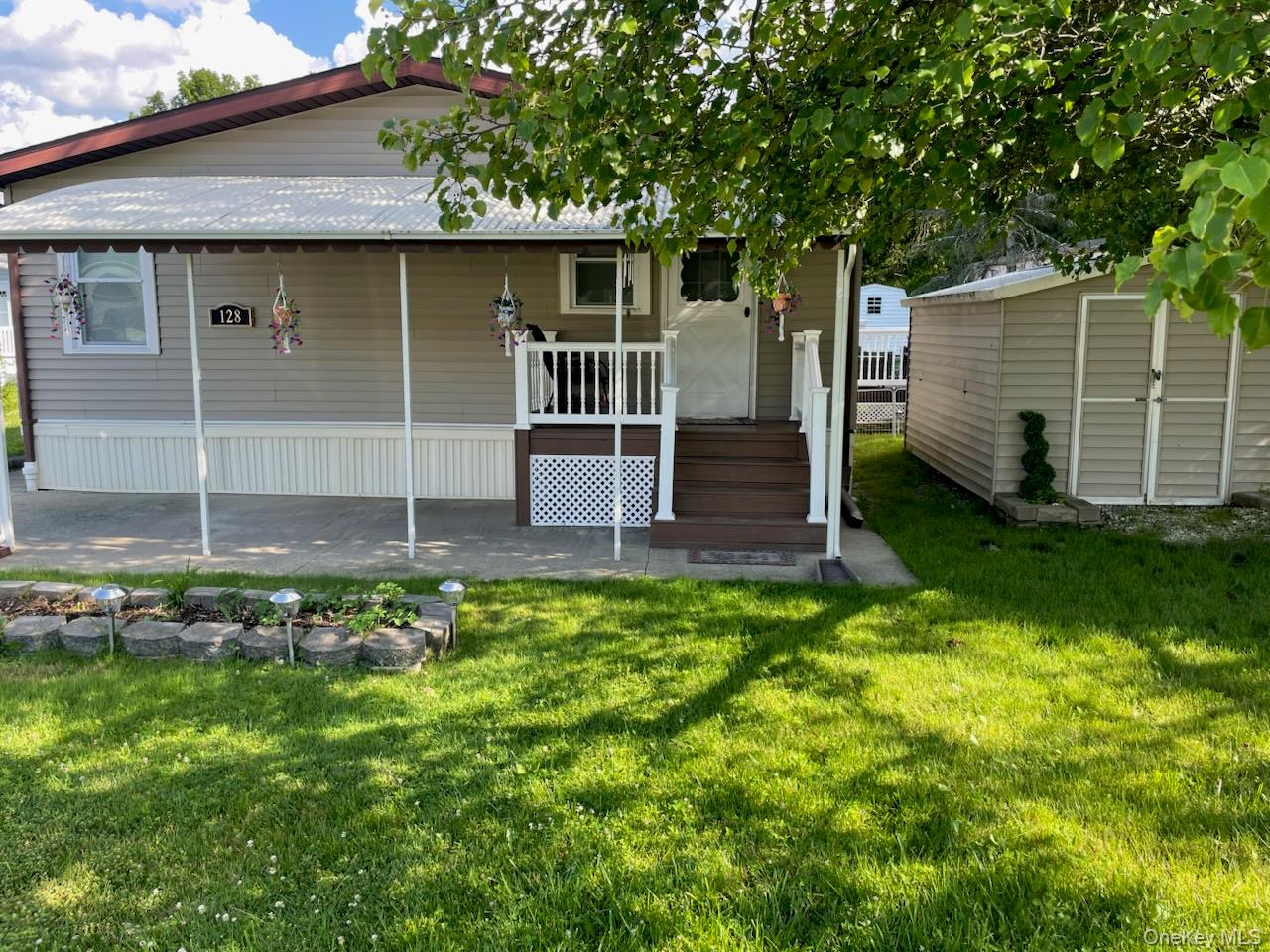 128 Brittany Terrace # 128, New Windsor, NY 12575