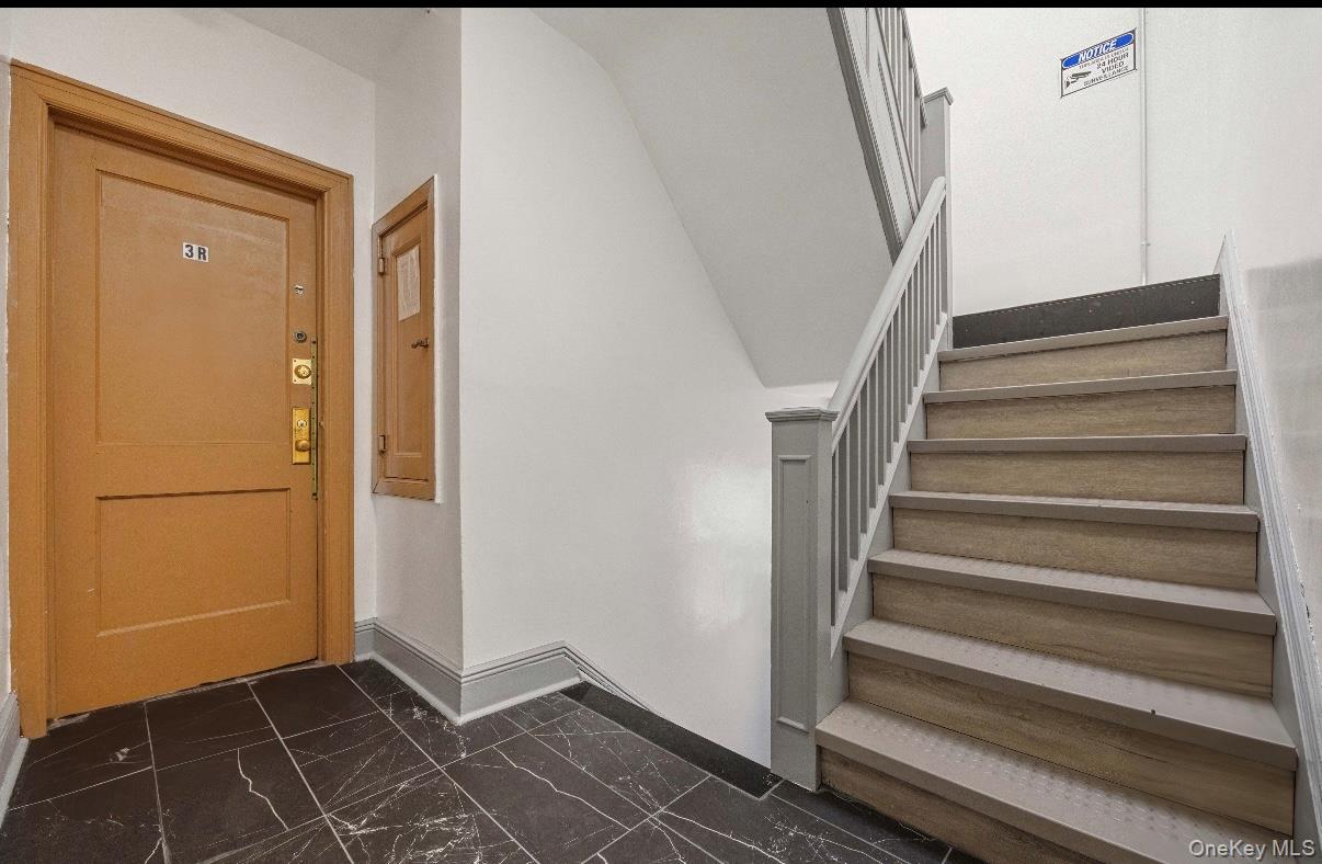 3433 30th Street, Astoria, NY 11106