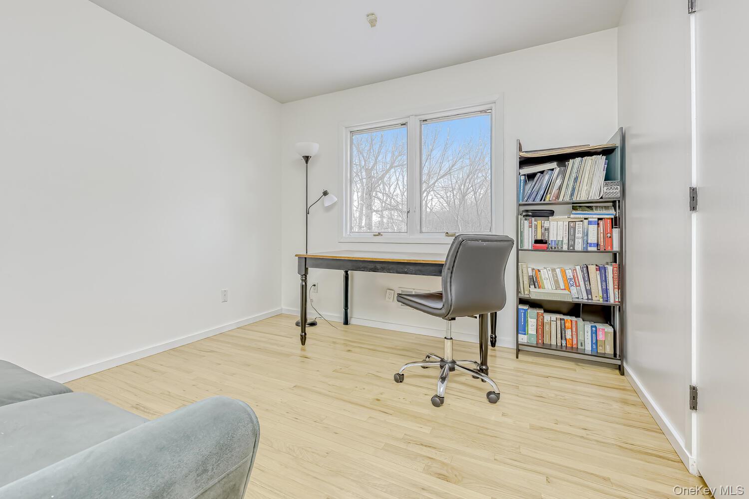 4 Hilltop Place, Monsey, NY 10952