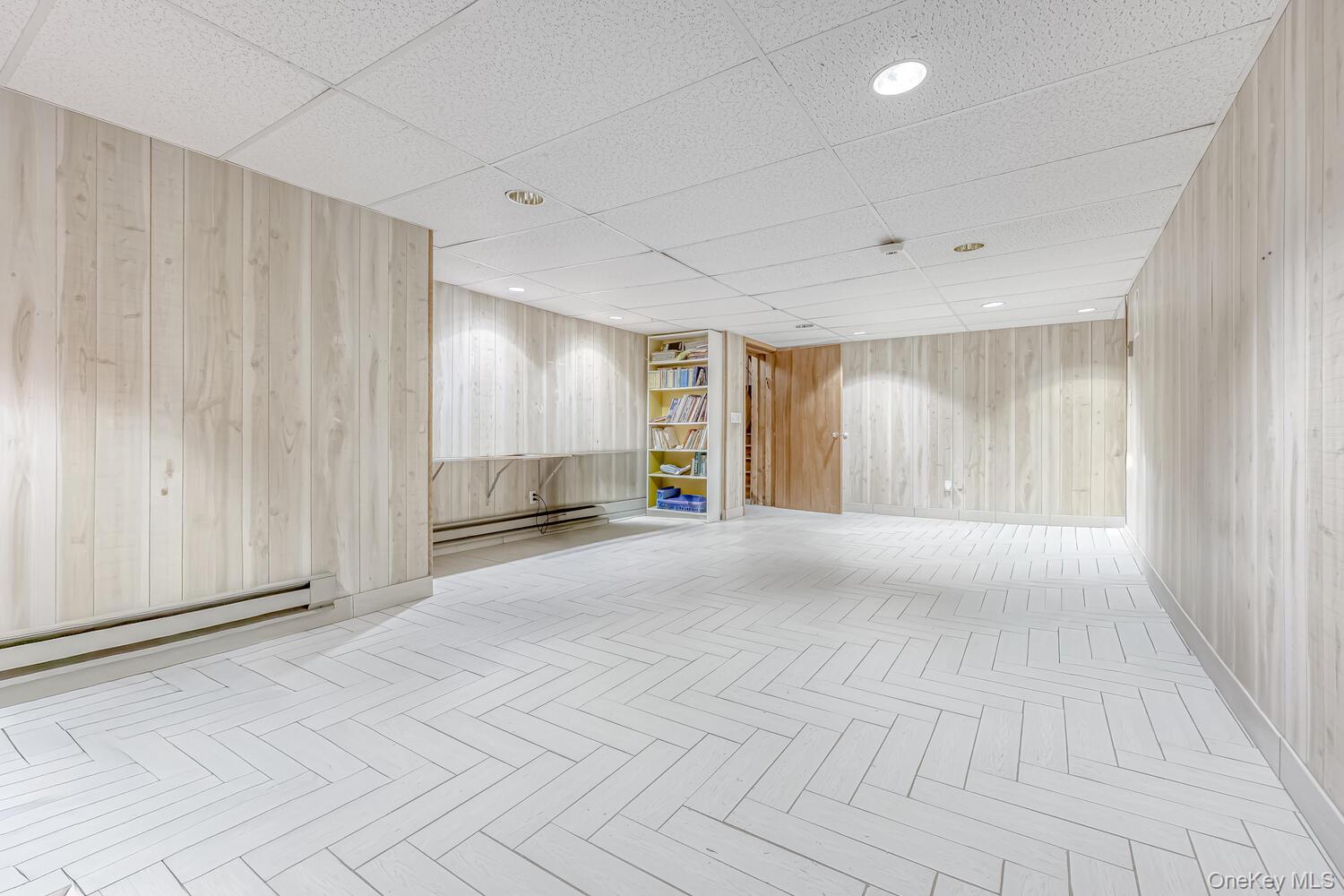 4 Hilltop Place, Monsey, NY 10952