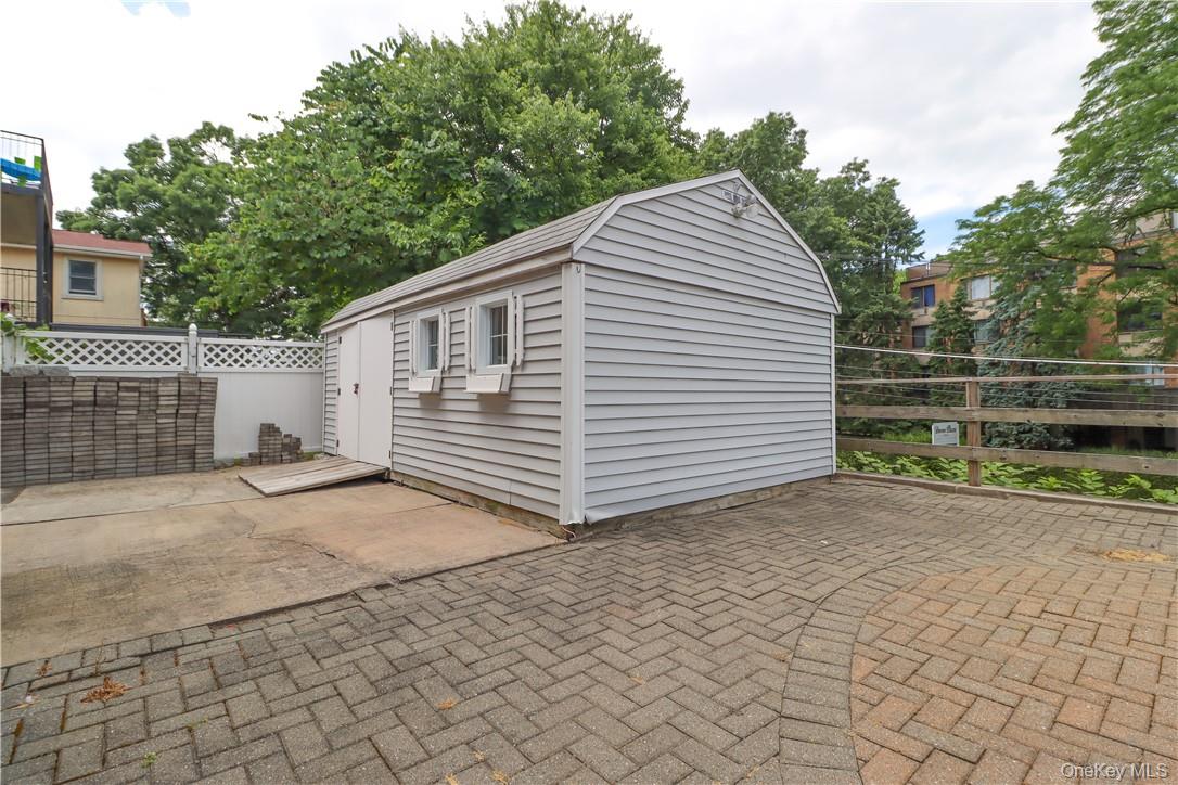 1078 Midland Avenue, Bronxville, NY 10708