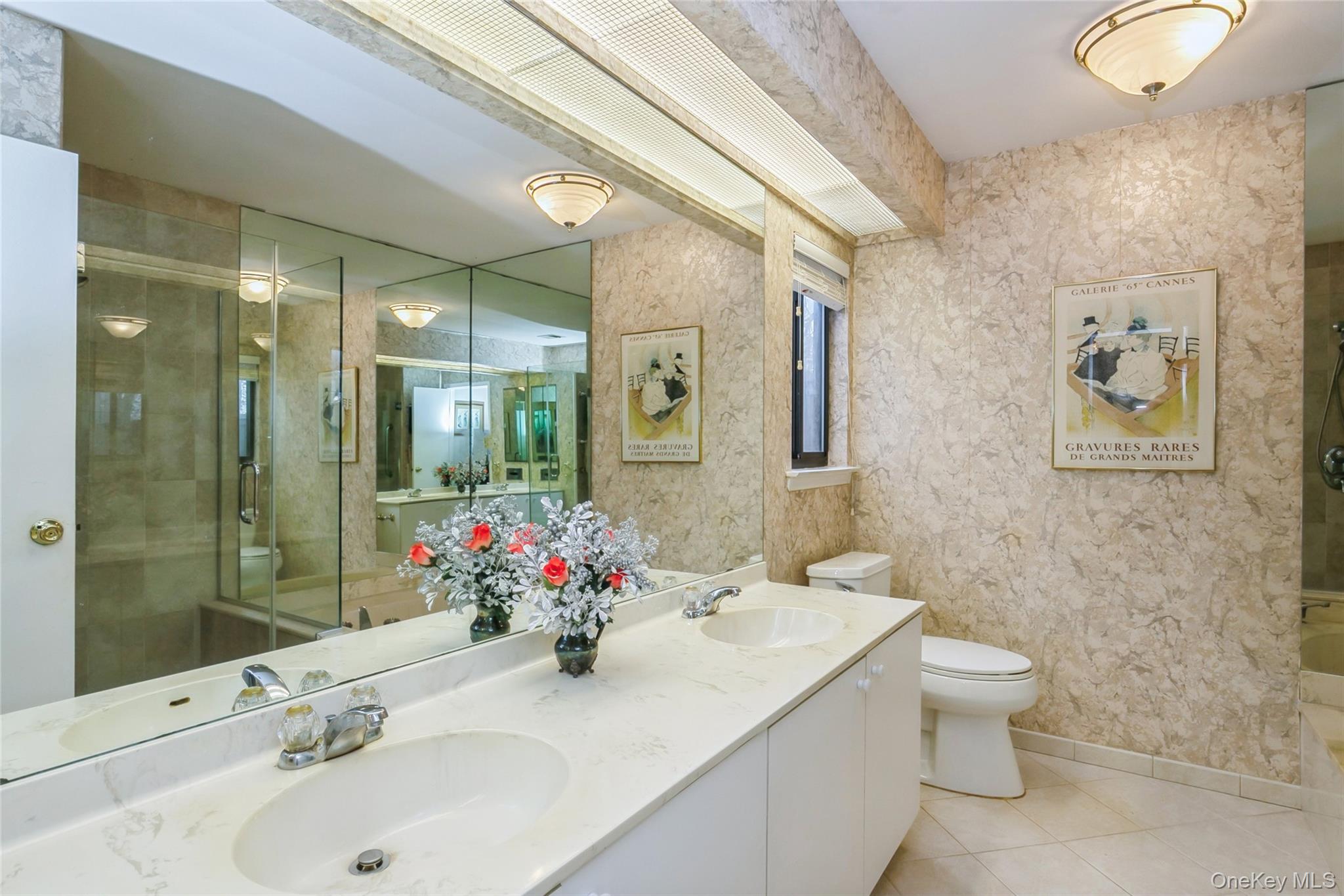 33 Club House Court # 33, Jericho, NY 11753