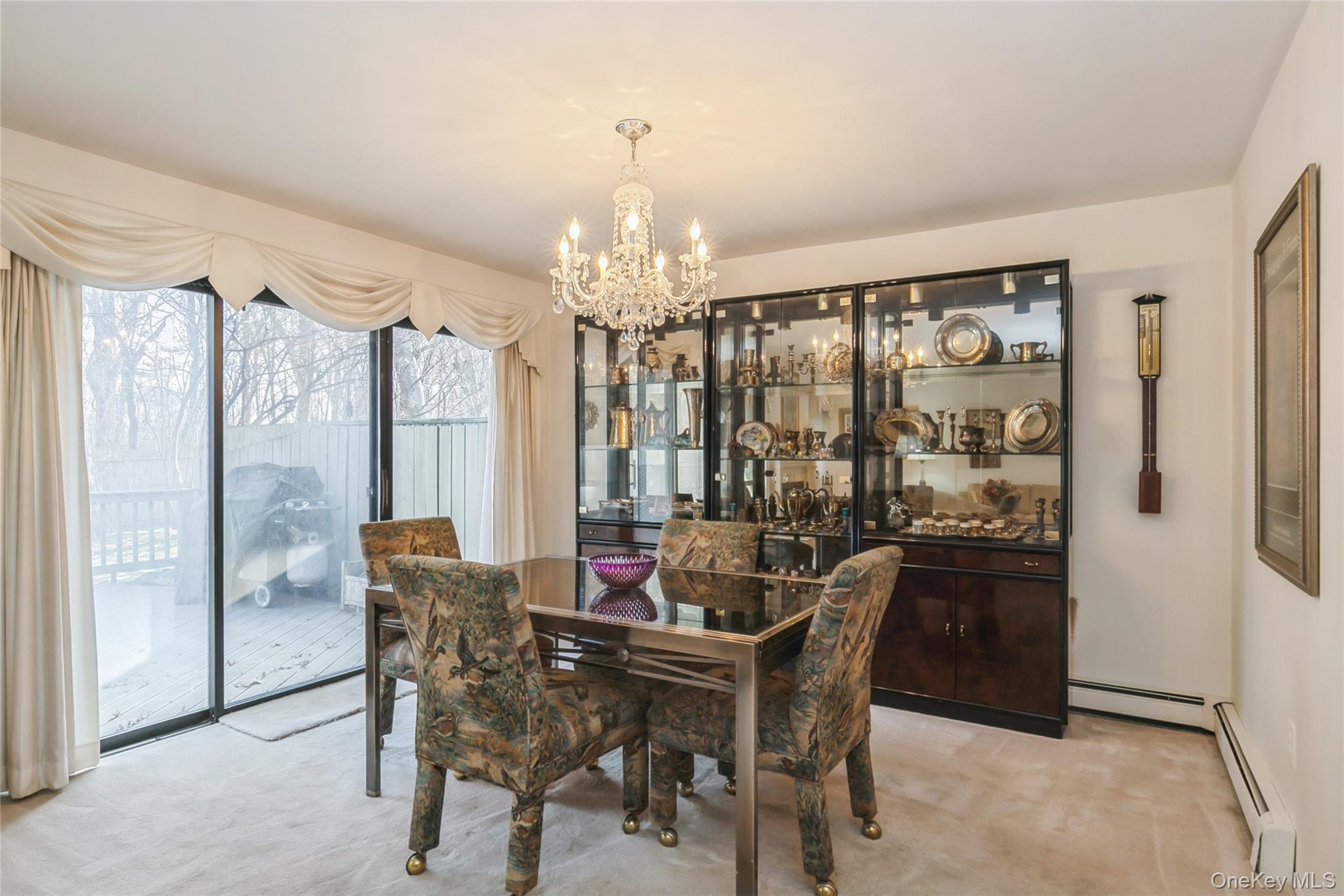 33 Club House Court # 33, Jericho, NY 11753