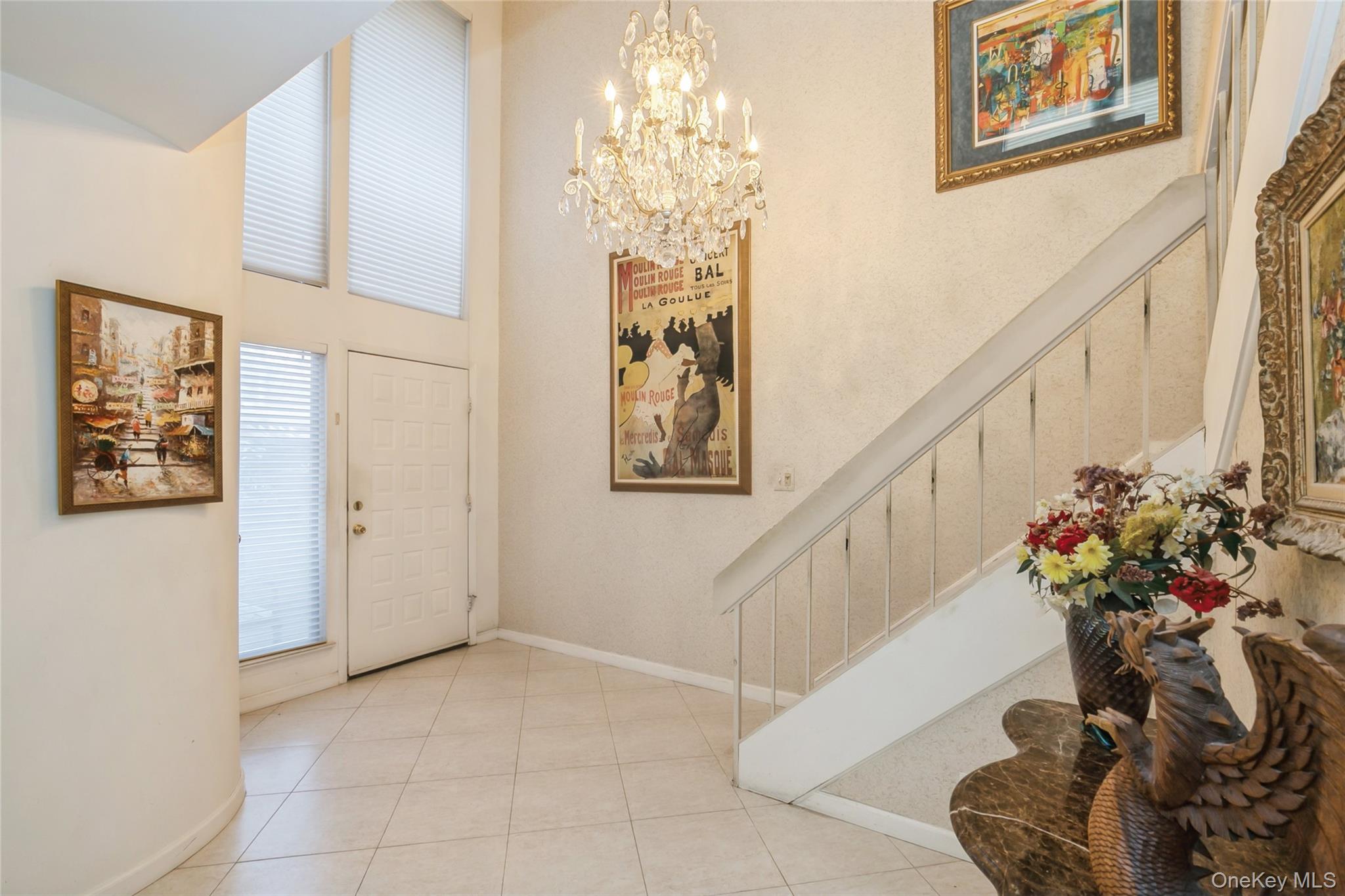 33 Club House Court # 33, Jericho, NY 11753