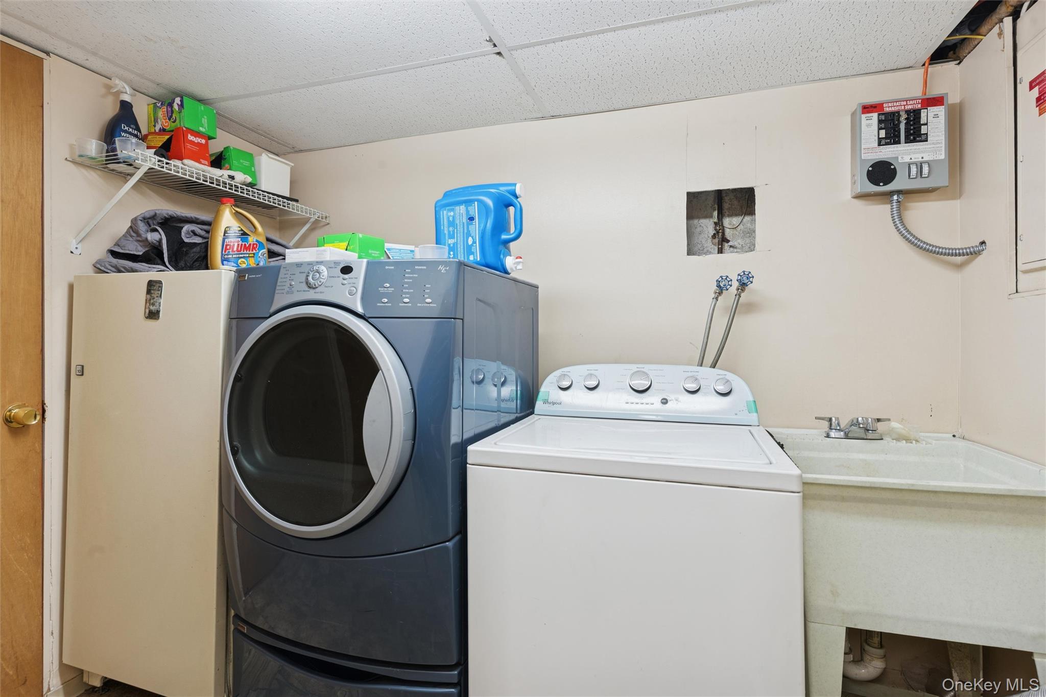 616 Duke Street, Westbury, NY 11590