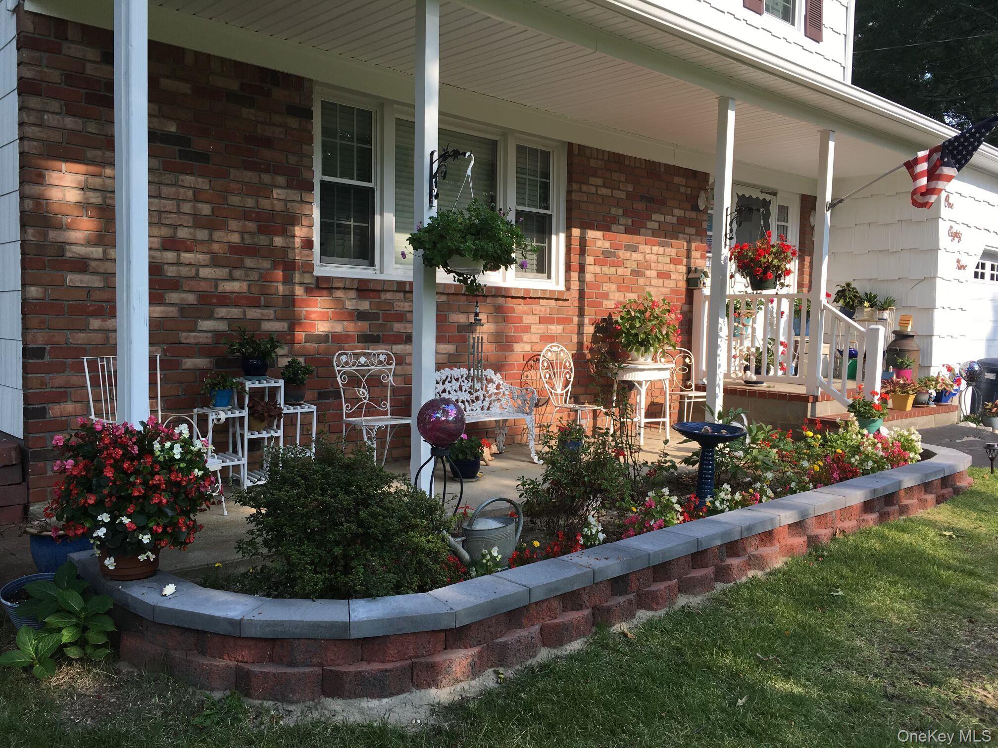 189 Beaver Drive, Mastic Beach, NY 11951