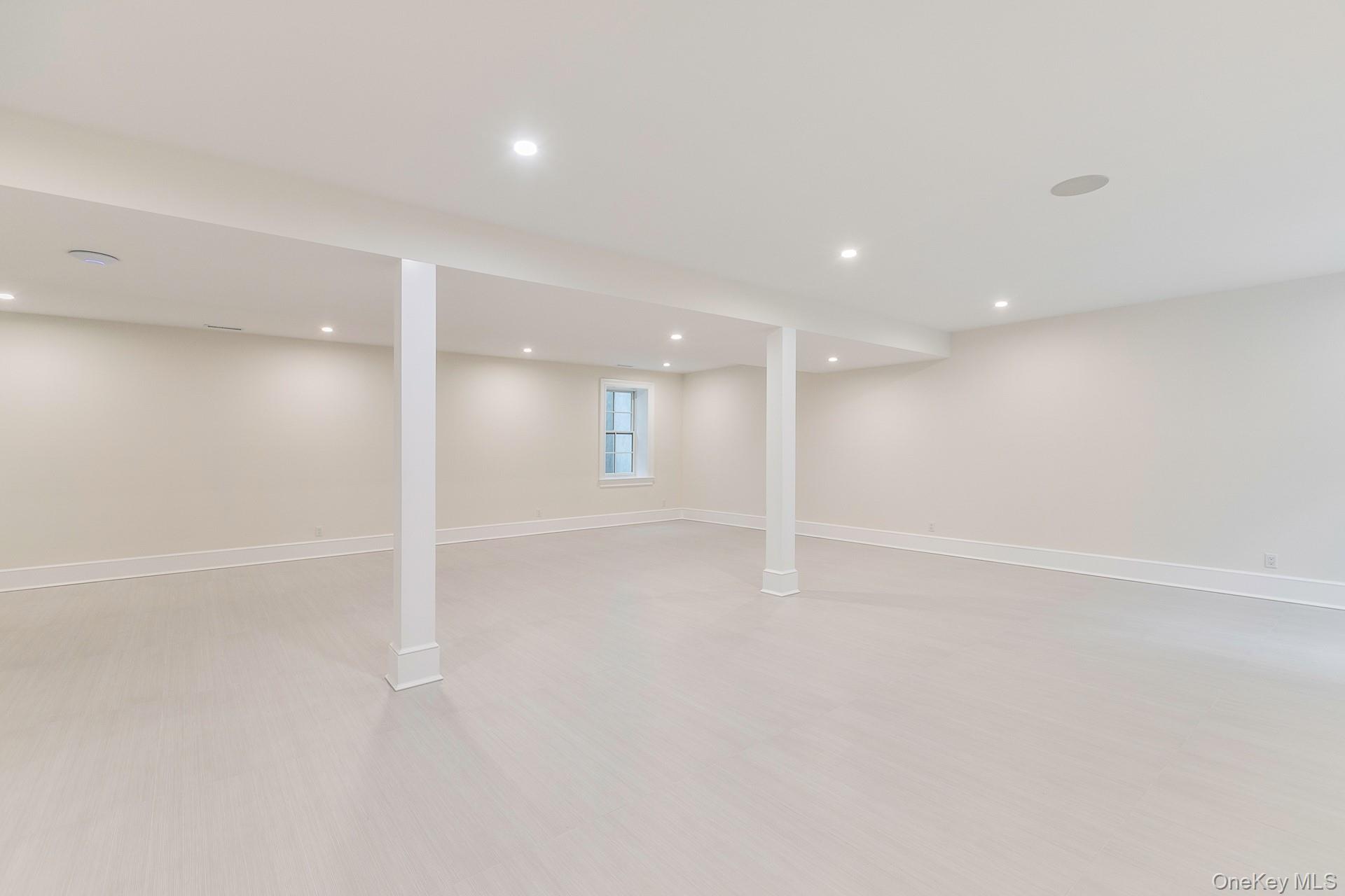 66 Peters Lane, Westhampton Beach, NY 11978