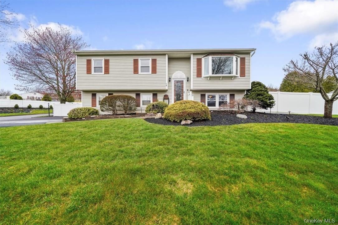 14 Oxford Lane, Harriman, NY 10926