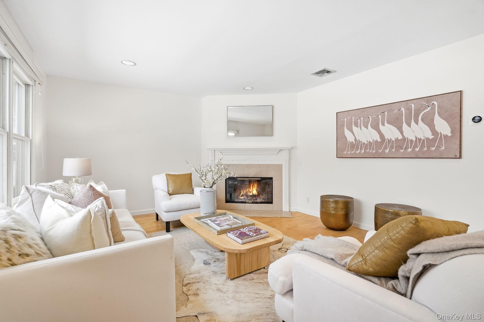 39 Lambert Lane, New Rochelle, NY 10804