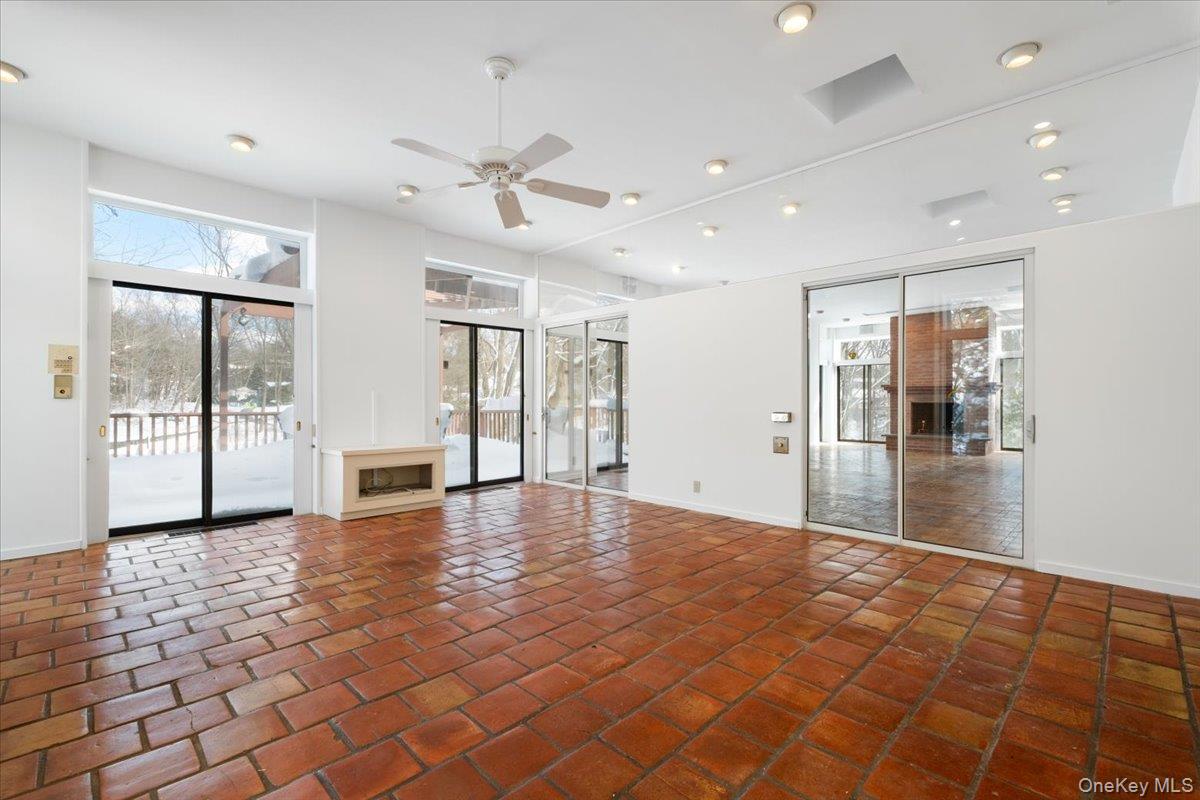 3 Runyon Place, Scarsdale, NY 10583