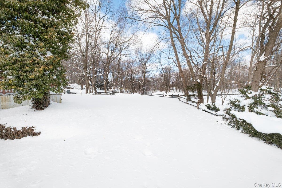 3 Runyon Place, Scarsdale, NY 10583