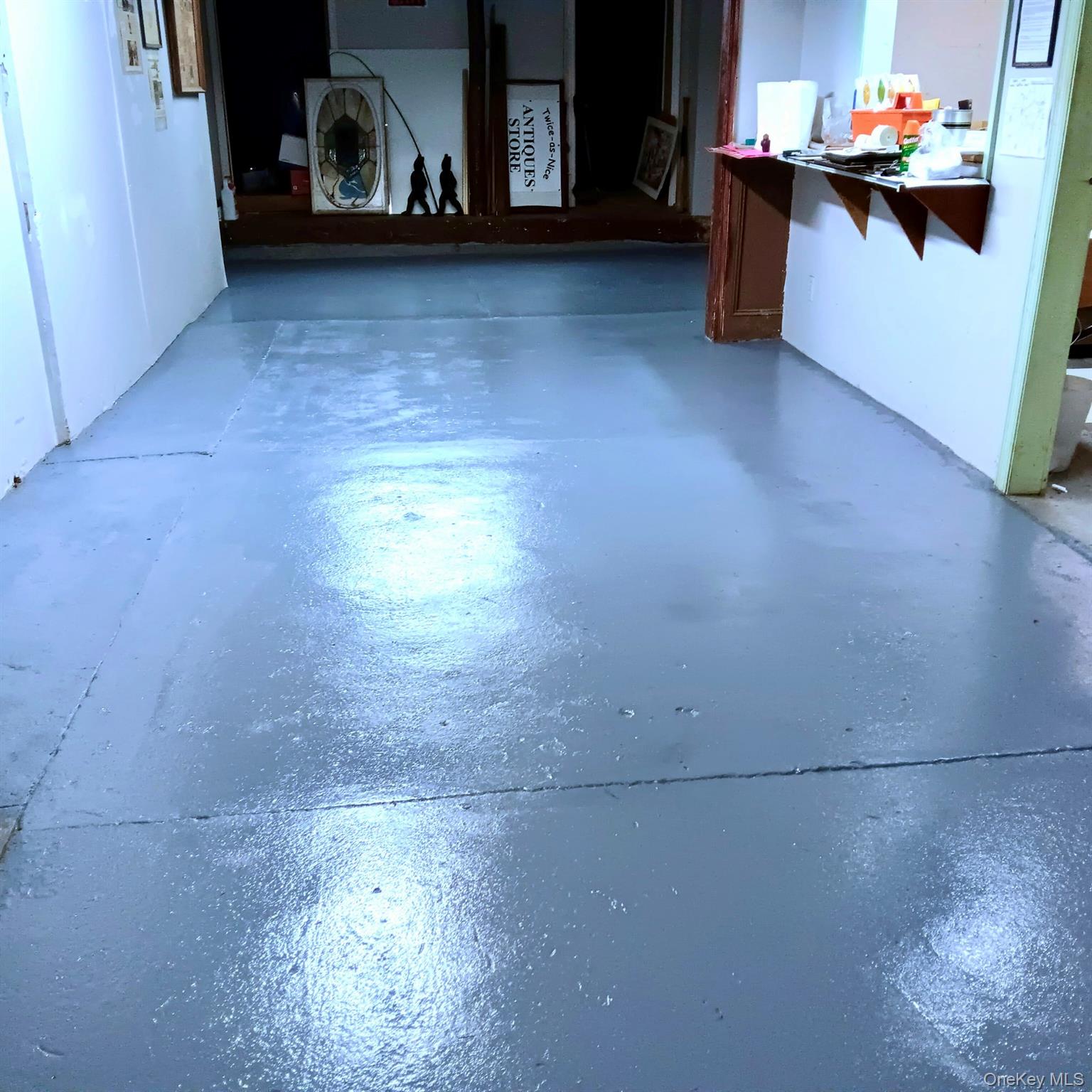 35 State Route 211, Cuddebackville, NY 12729