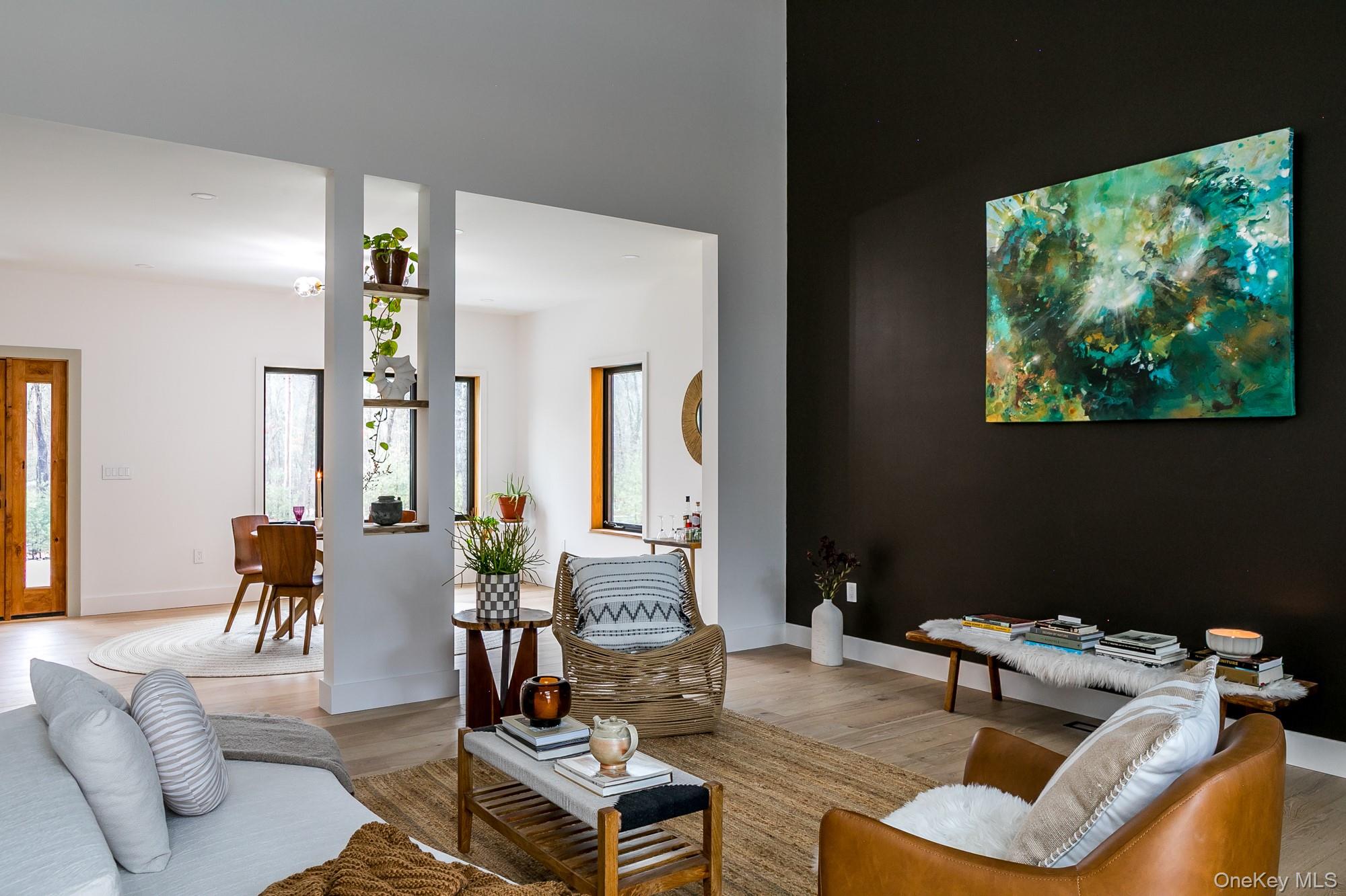 33 Betten Court, Saugerties, NY 12477