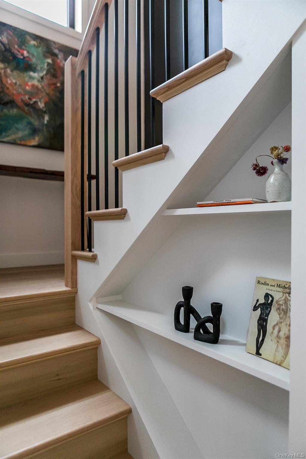 33 Betten Court, Saugerties, NY 12477