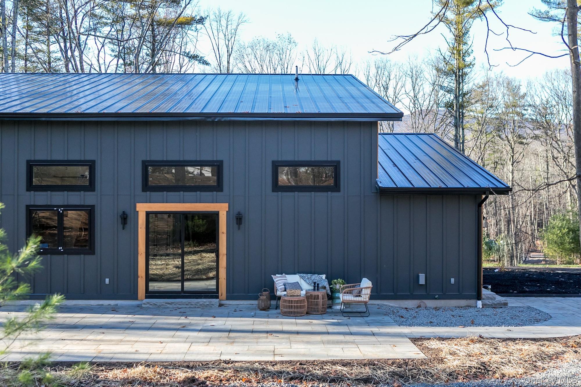 33 Betten Court, Saugerties, NY 12477