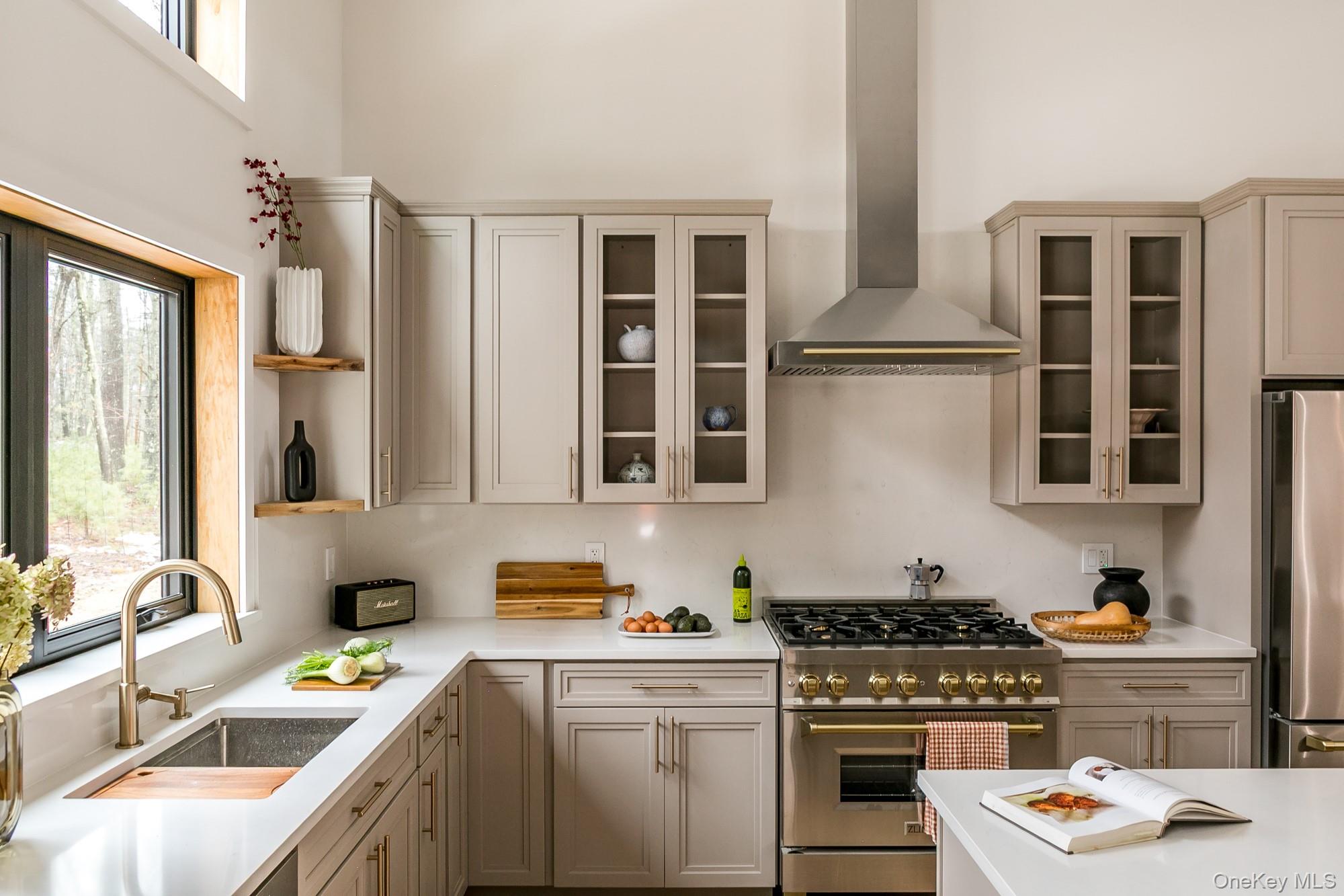 33 Betten Court, Saugerties, NY 12477