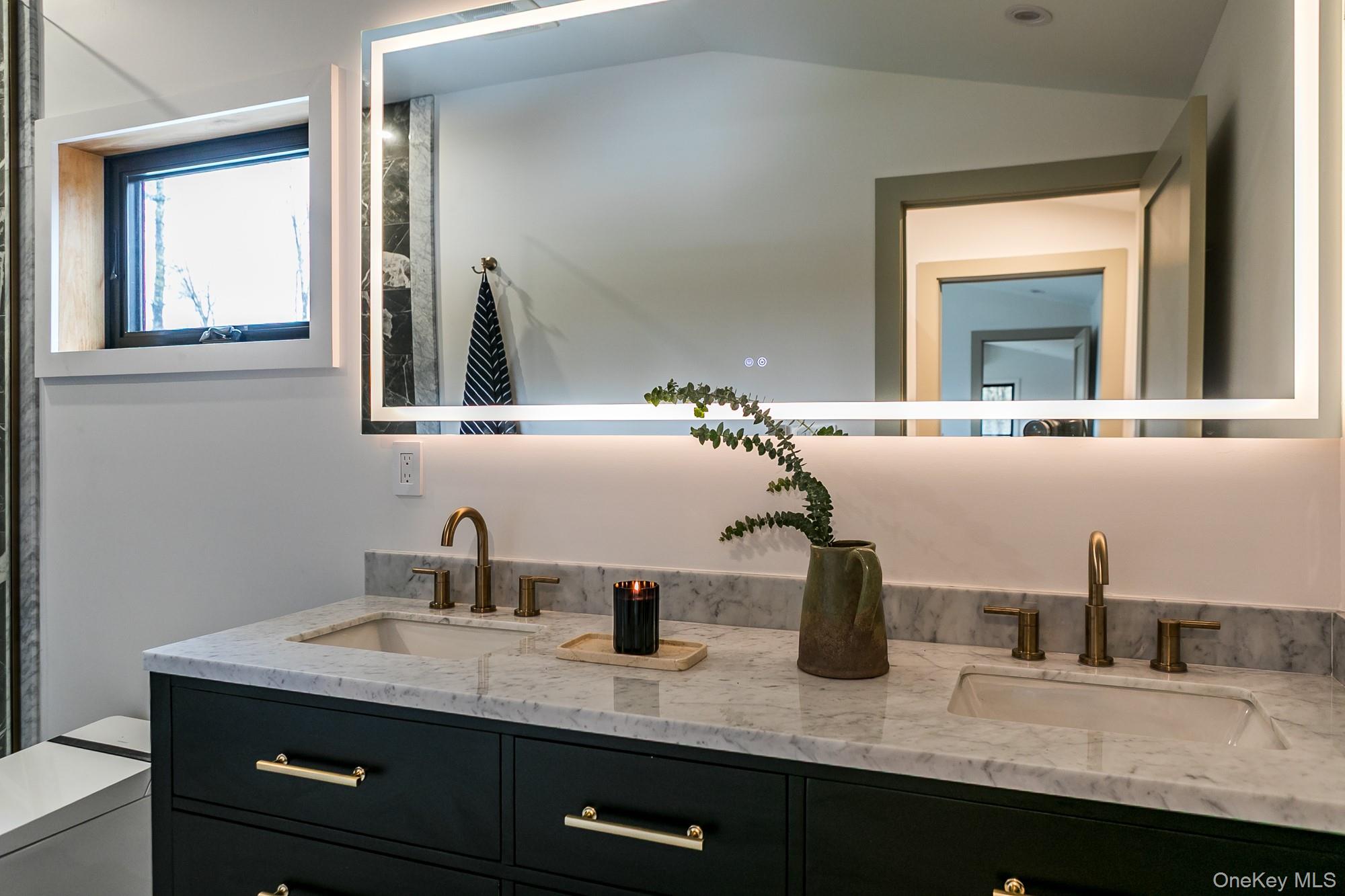 33 Betten Court, Saugerties, NY 12477