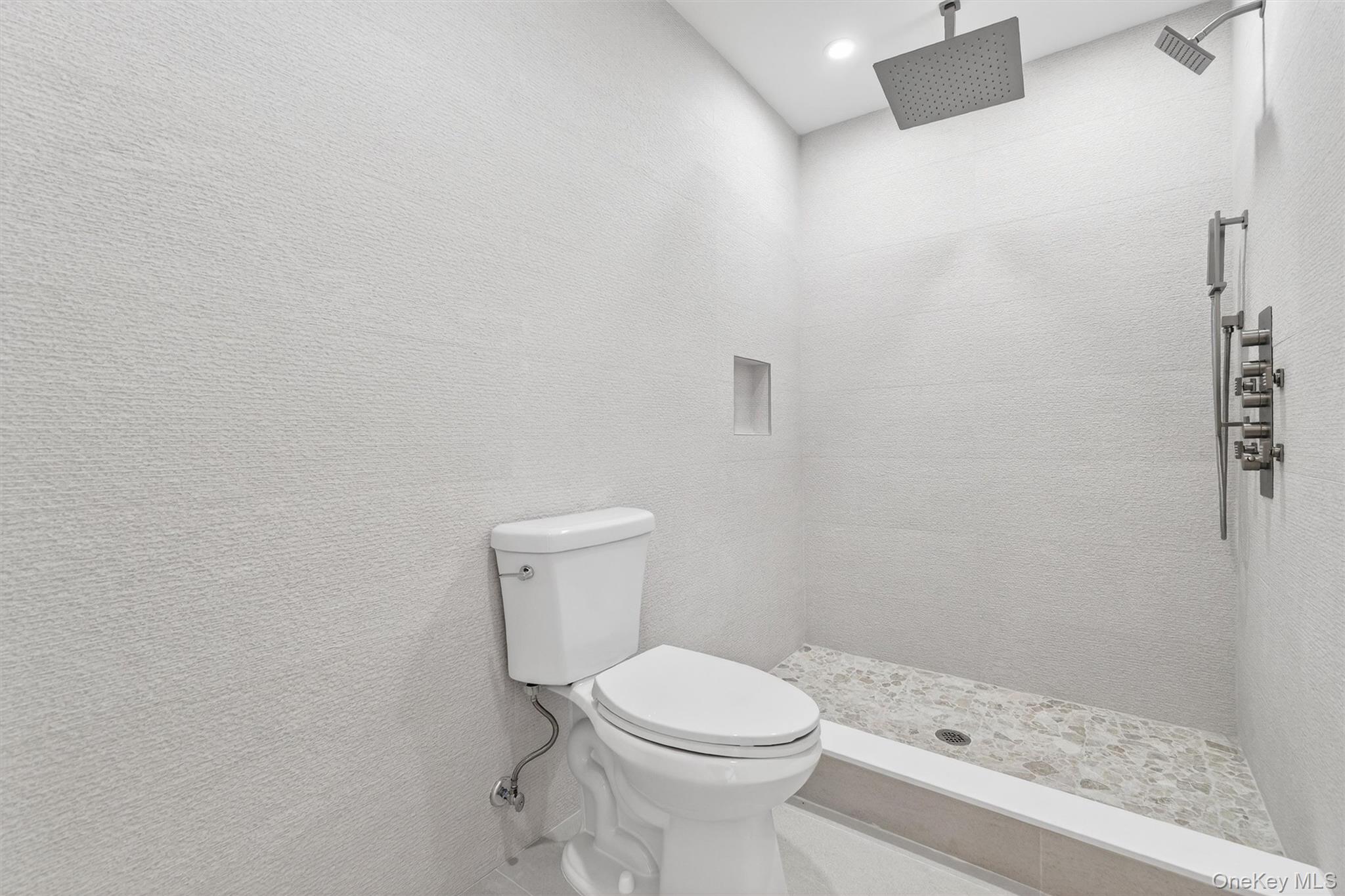 430 Country Club Lane, Pomona, NY 10970