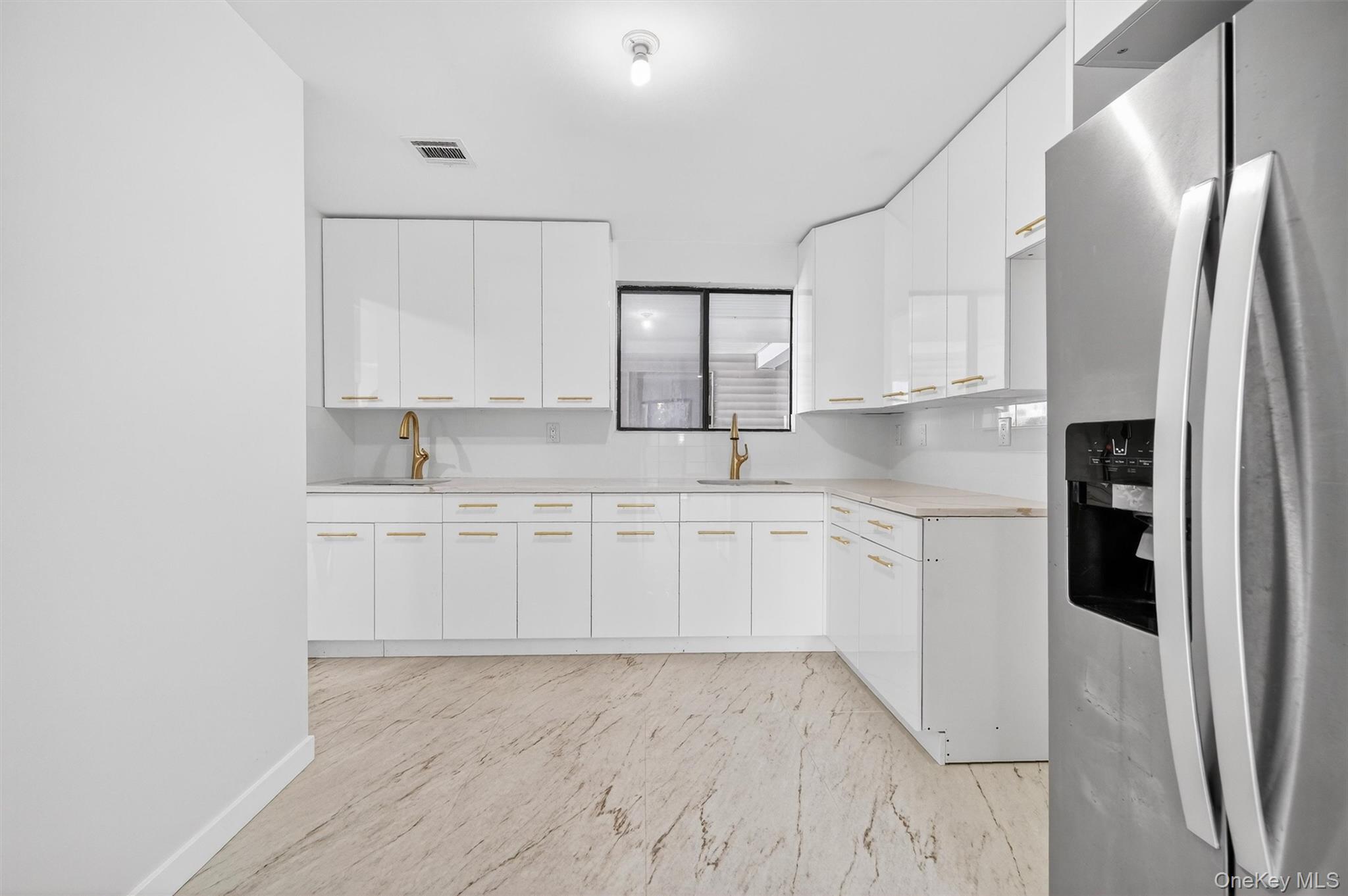 430 Country Club Lane, Pomona, NY 10970