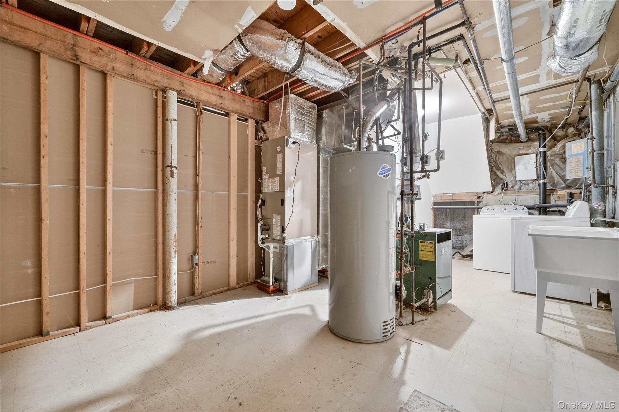 430 Country Club Lane, Pomona, NY 10970