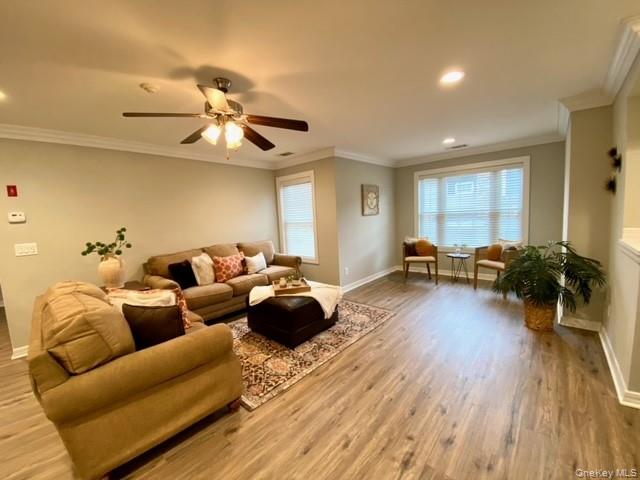 1305 Vista View Drive # 1305, Farmingville, NY 11738