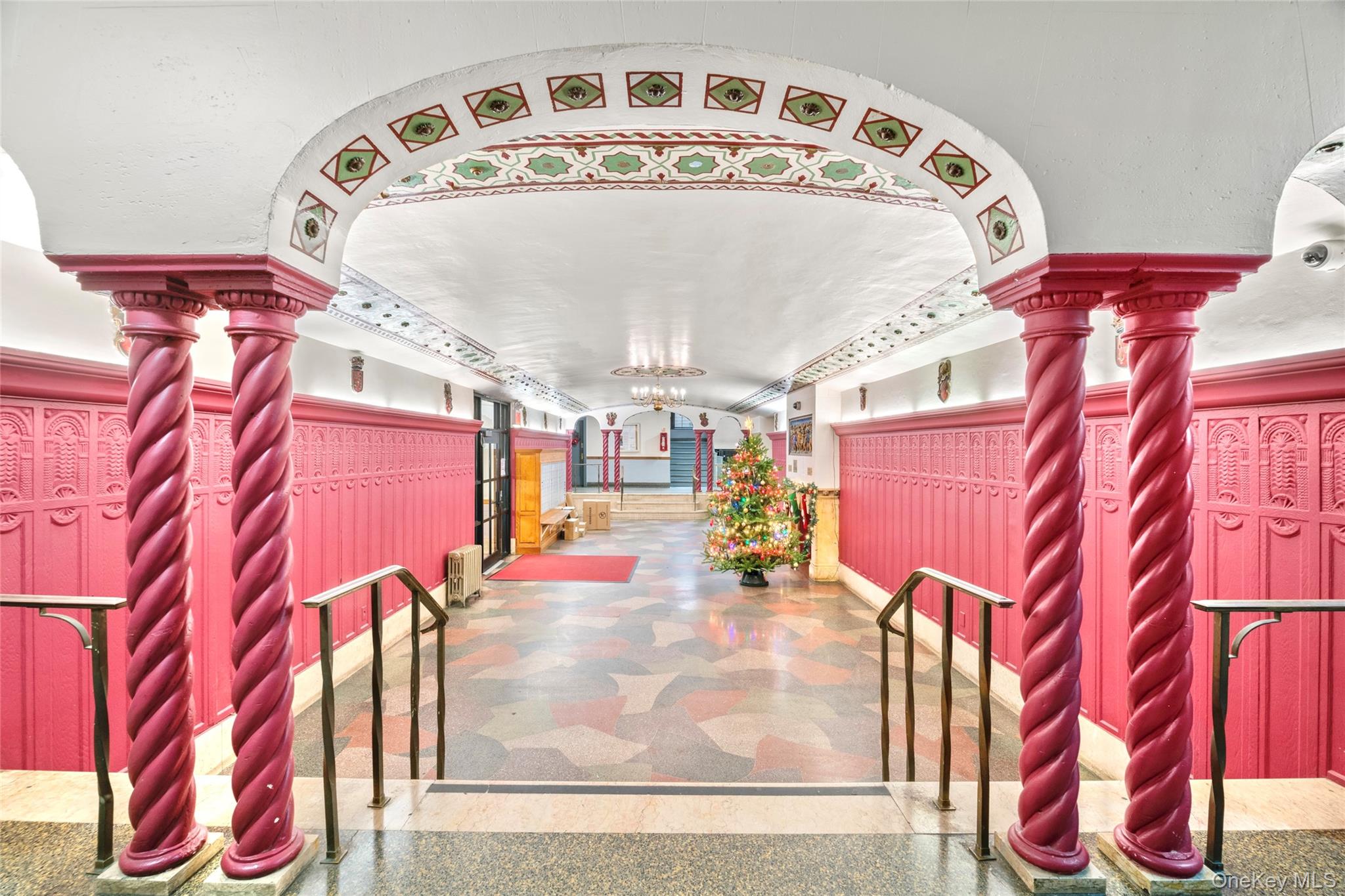 3720 81 Strret # 5E, Jackson Heights, NY 11372