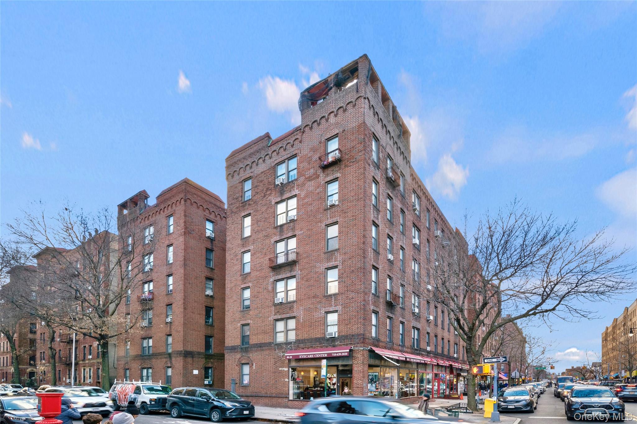 3720 81 Strret # 5E, Jackson Heights, NY 11372