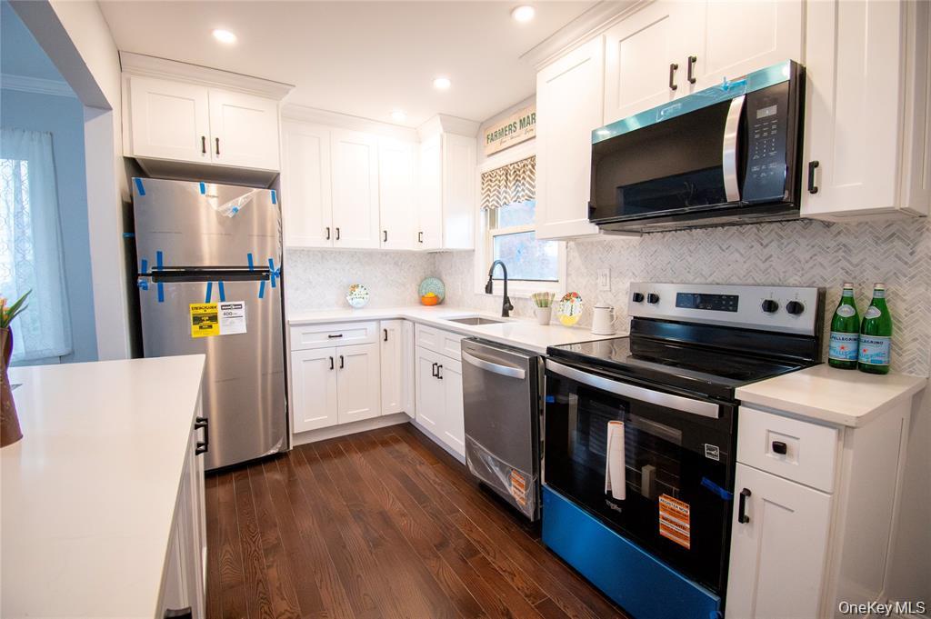 650 Bryant Street, East Meadow, NY 11554