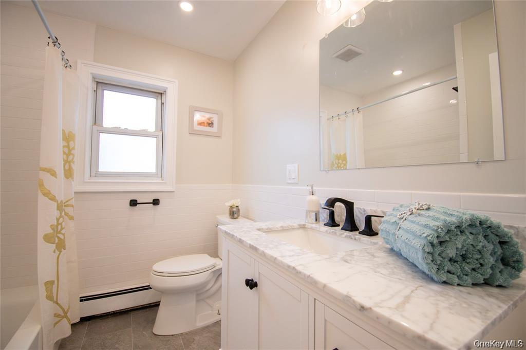 650 Bryant Street, East Meadow, NY 11554