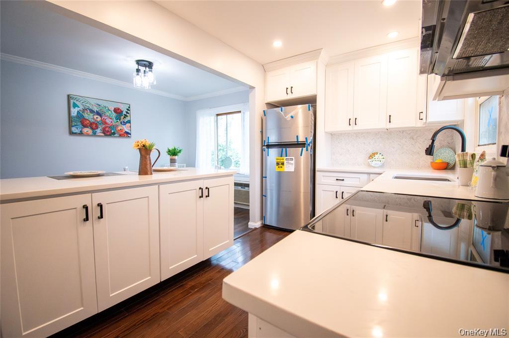 650 Bryant Street, East Meadow, NY 11554