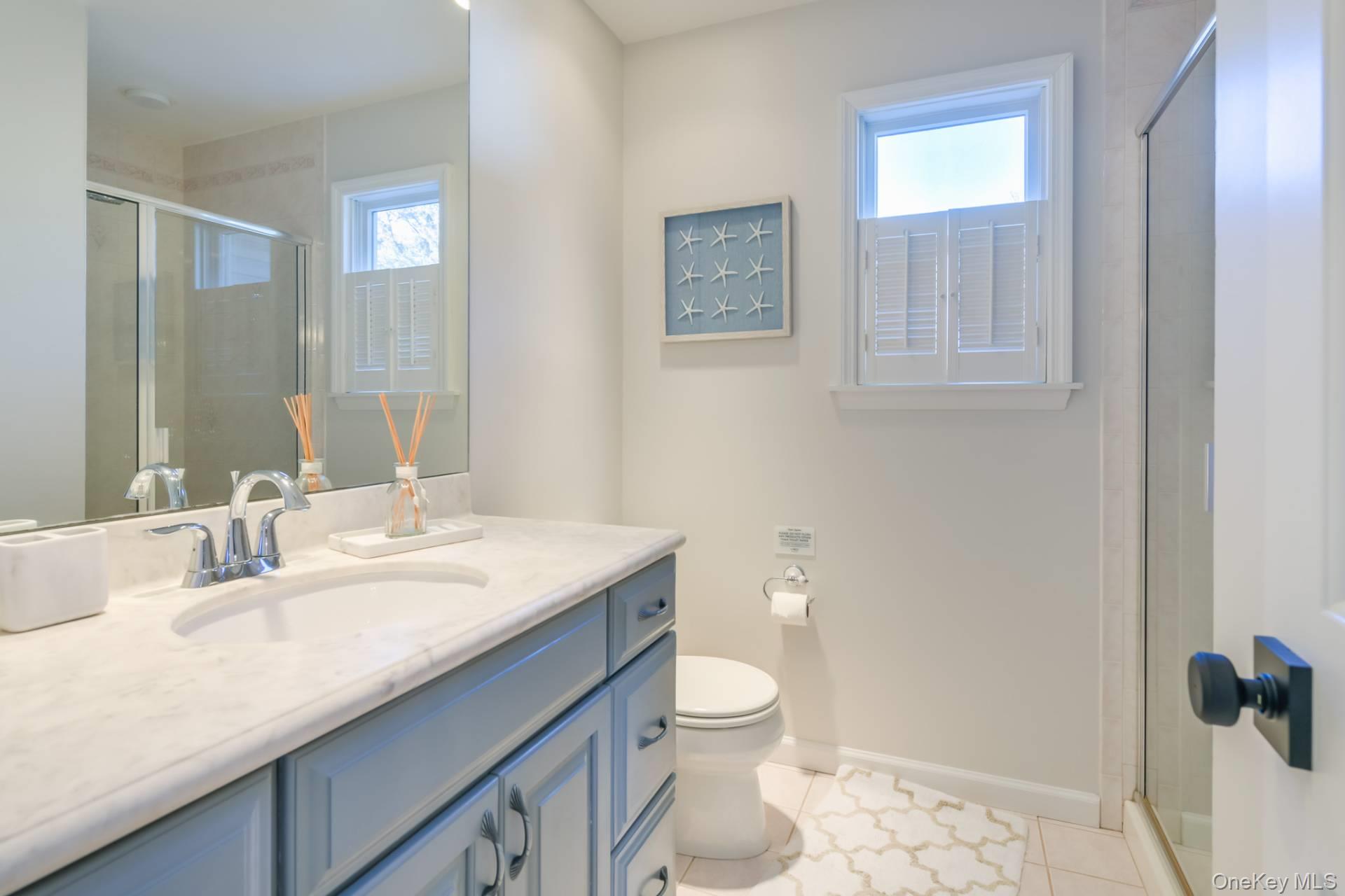 9 Carter Road, Hampton Bays, NY 11946