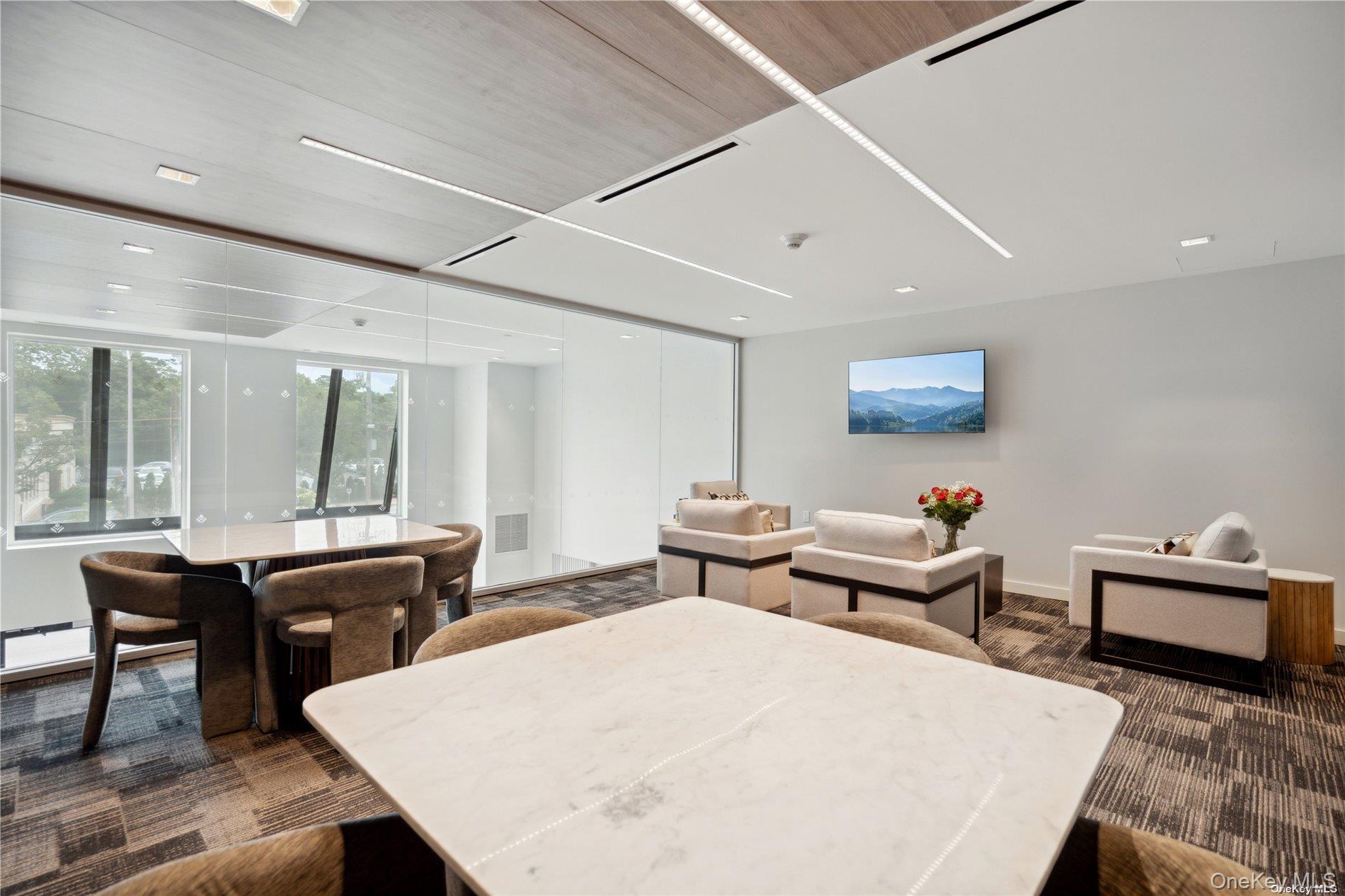 218 Middle Neck Road # 311, Great Neck, NY 11021